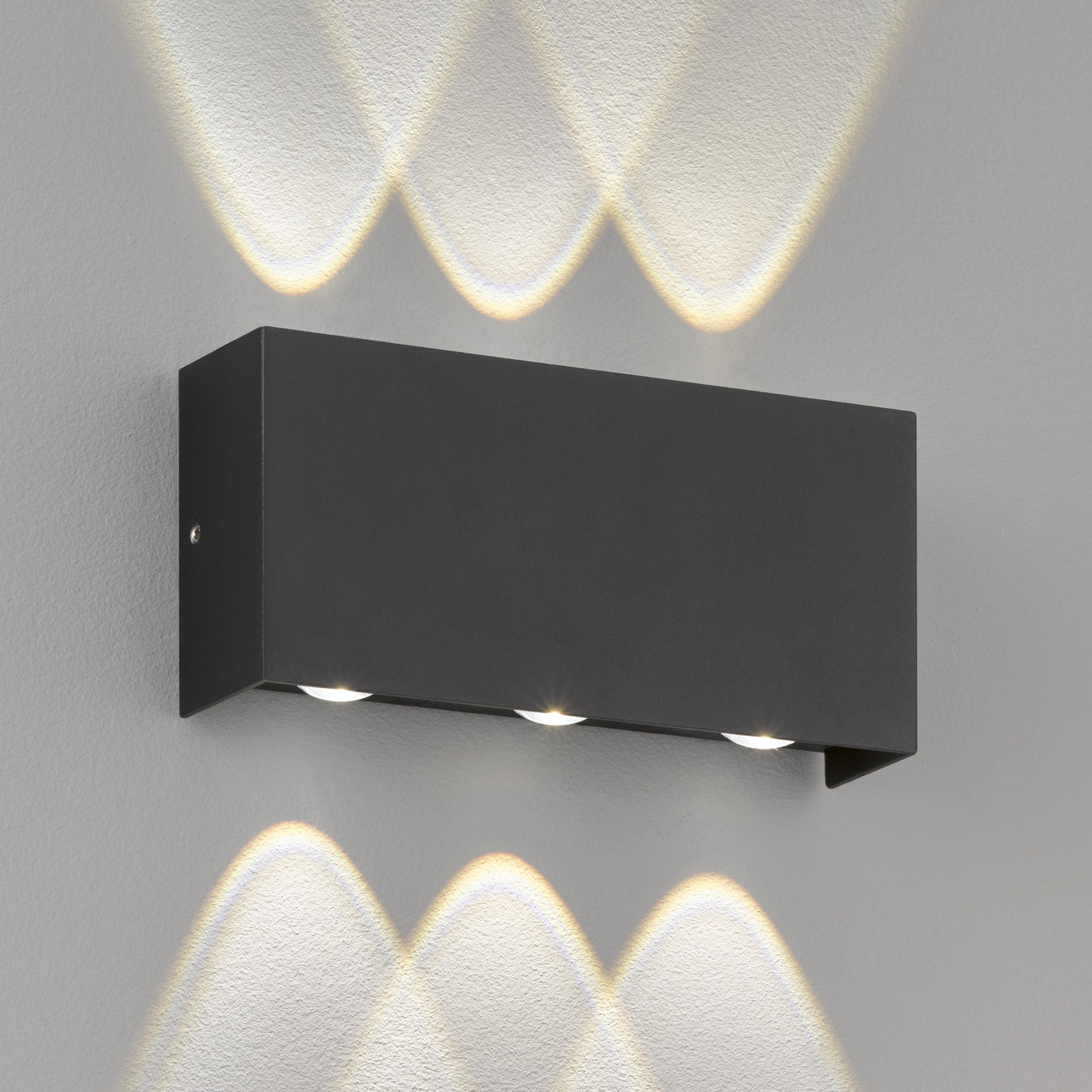 LED-Außenwandleuchte Nairobi, sechsflammig