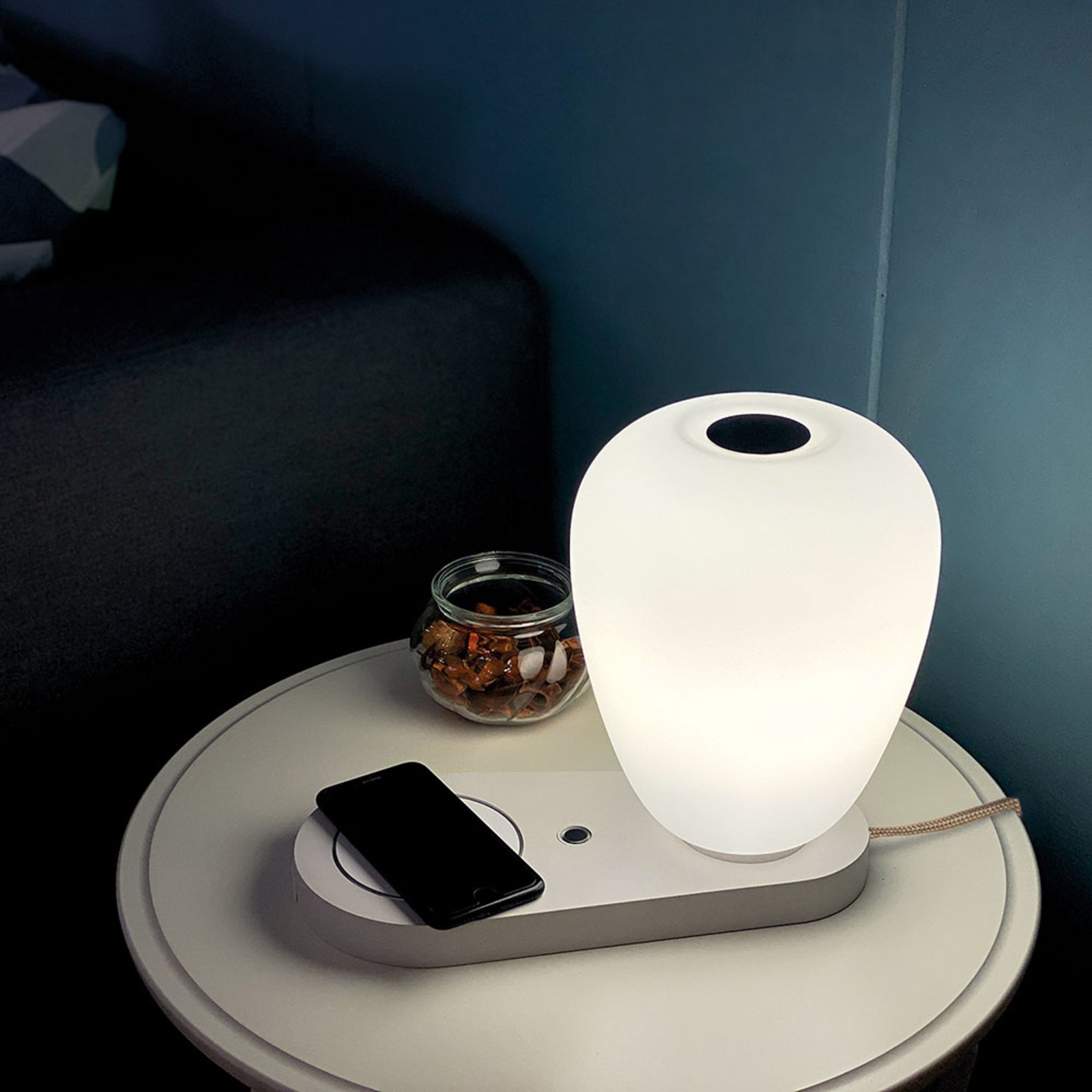 ACB ILUMINACIÓN Like table lamp, USB and wireless charger, for Living / Dining Room, aluminium, glass, E27, 20 W, energy efficiency: A++, L: 30 cm, W: 13.9 cm, H: 25.3 cm