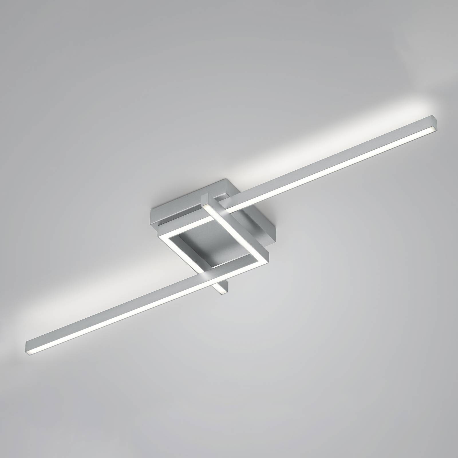 Frida LED-loftlampe 112×30 cm mat nikkel