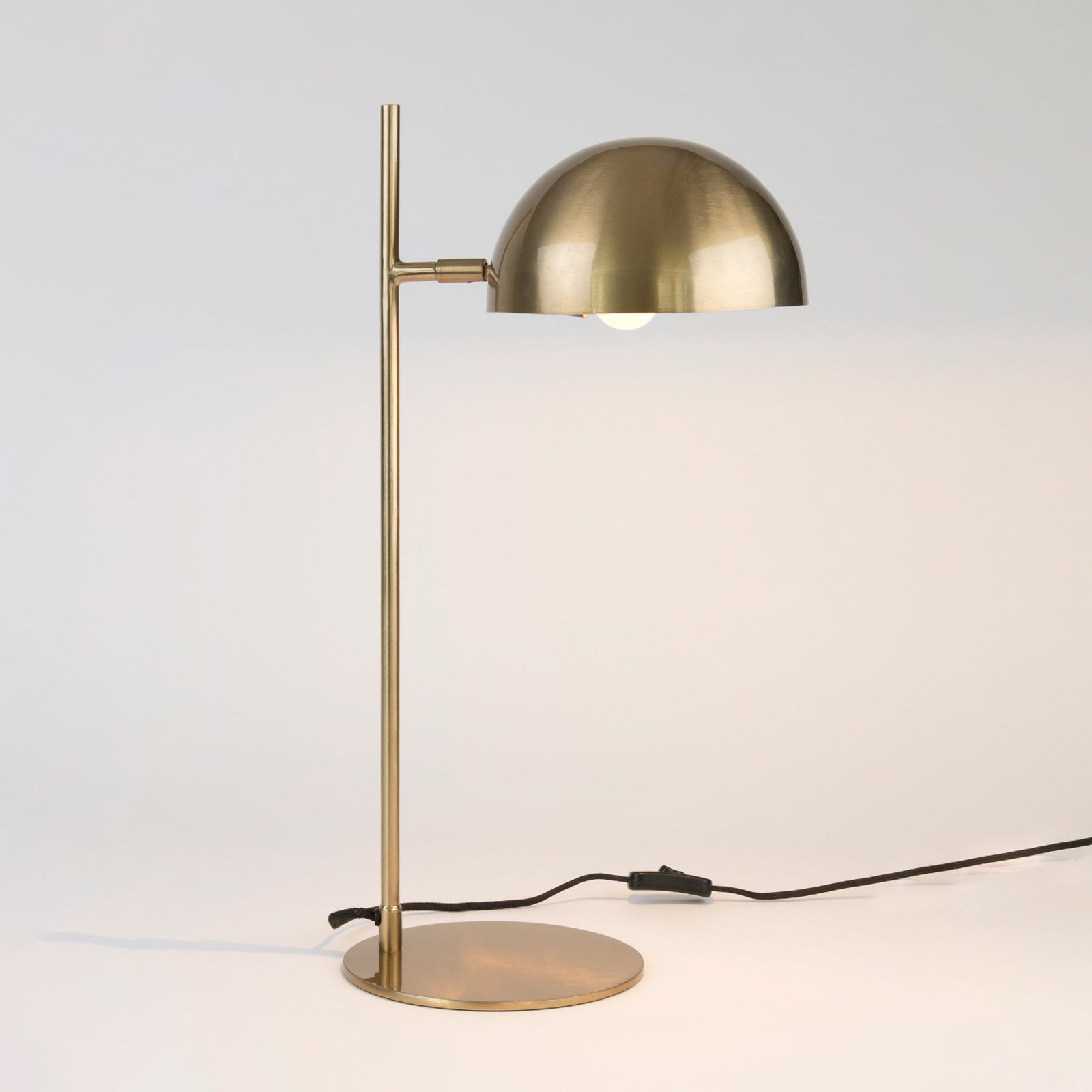 Miro bordslampa, guldfärgad, höjd 58 cm, järn/mässing