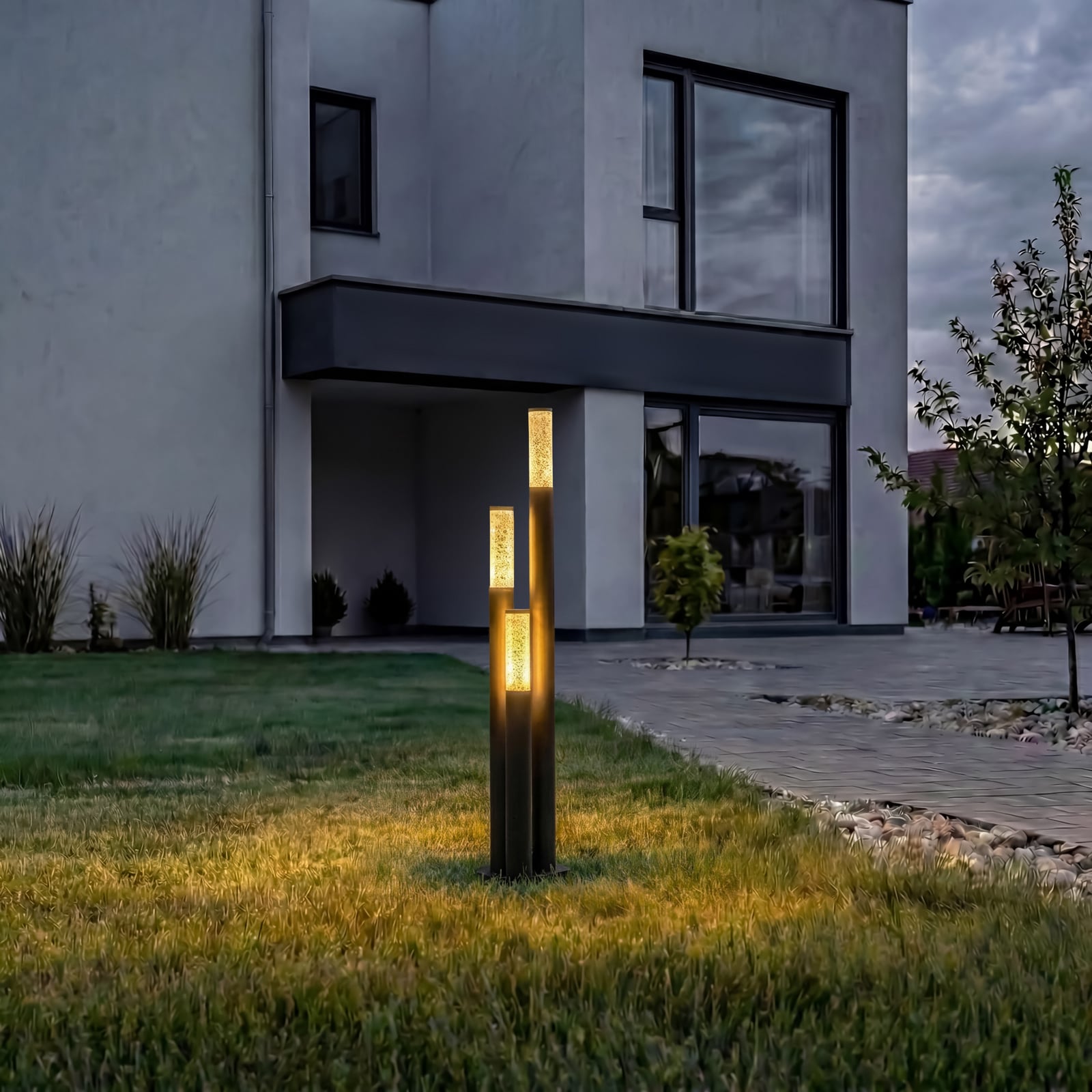 Bornes lumineuses Gavros Lindby, aluminium moulé sous pression, à 3 lampes