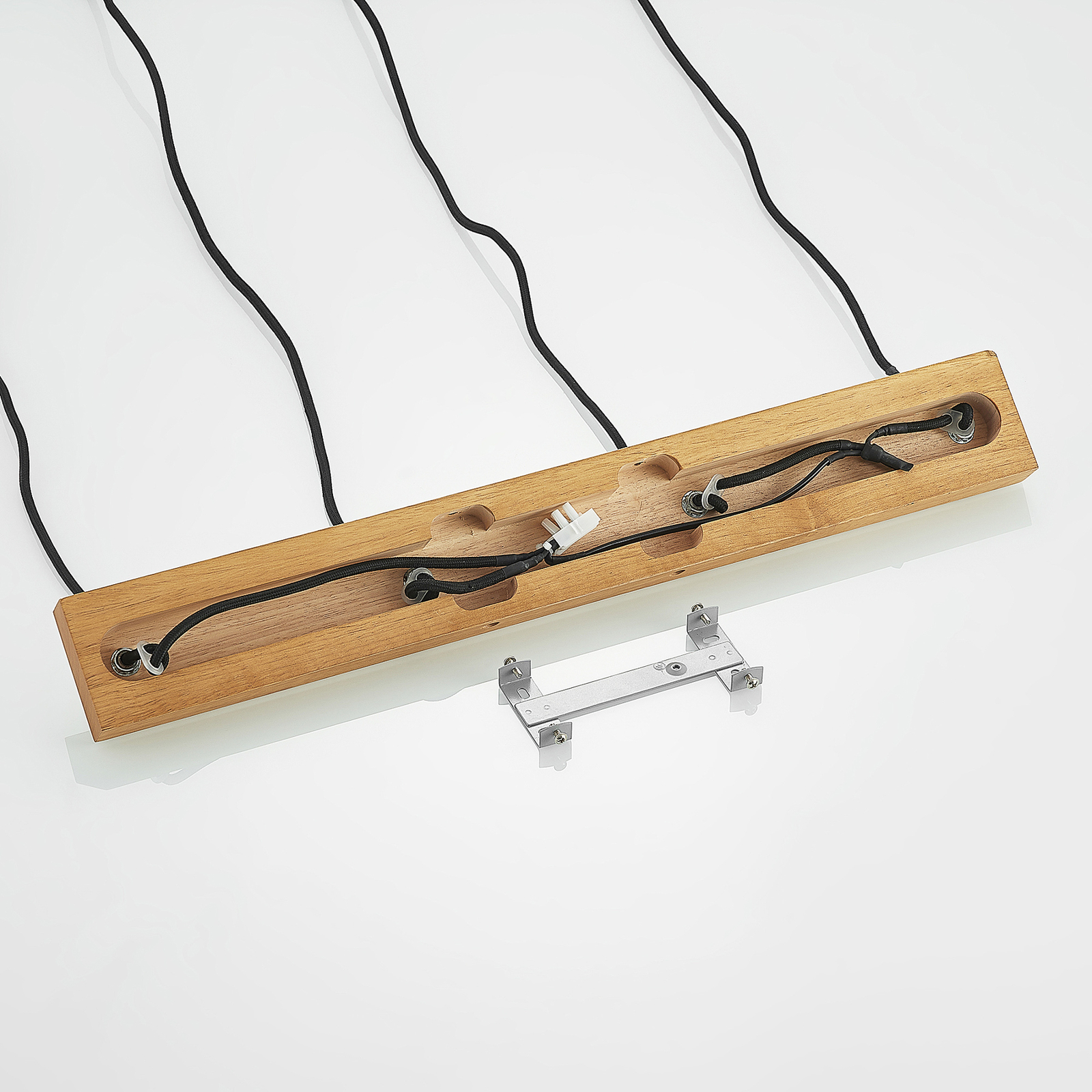 Maniva 4 Pendelleuchte Black/Wood - Lindby
