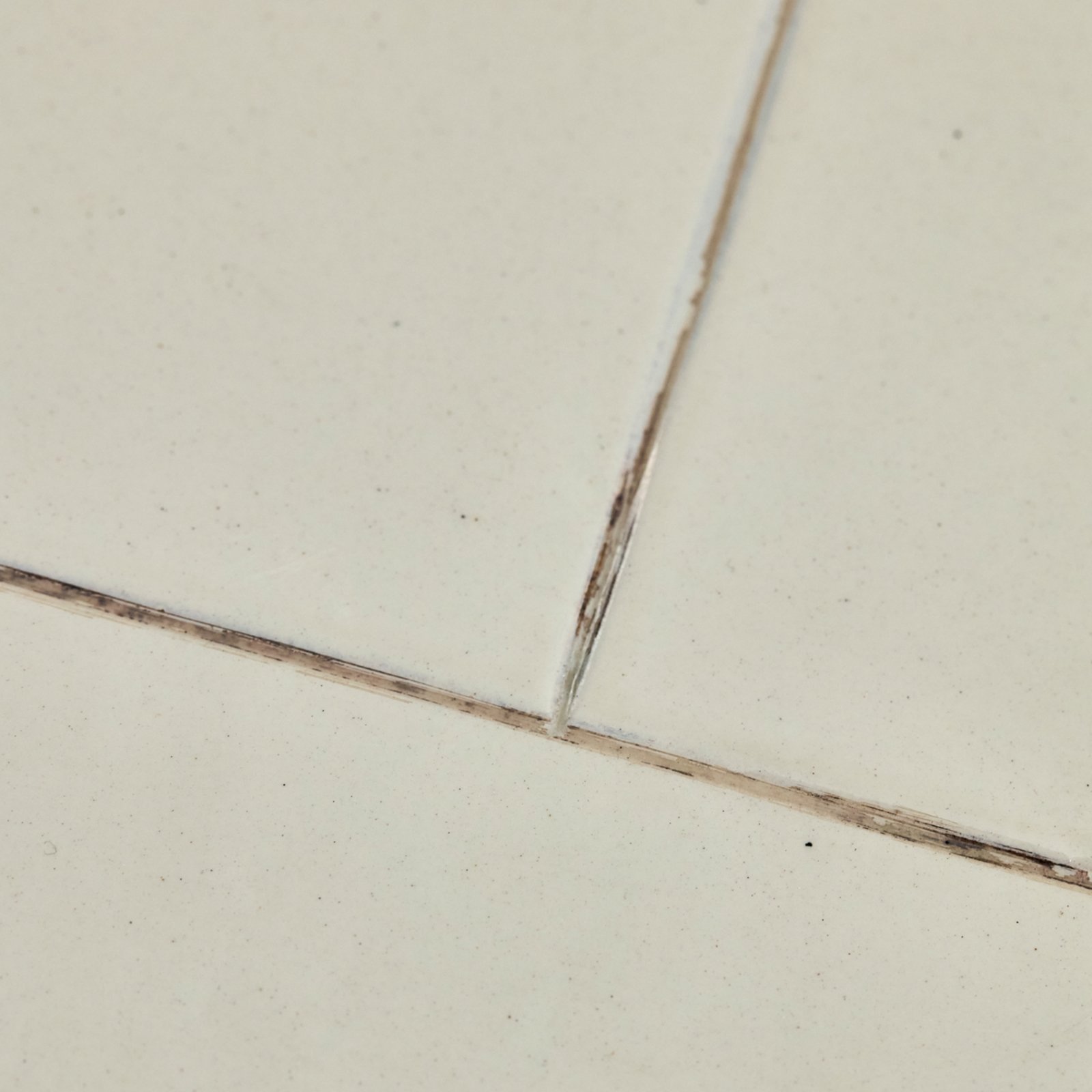 Brick konferenčný stolík pieskovo hnedý drevo 50 cm - House Doctor