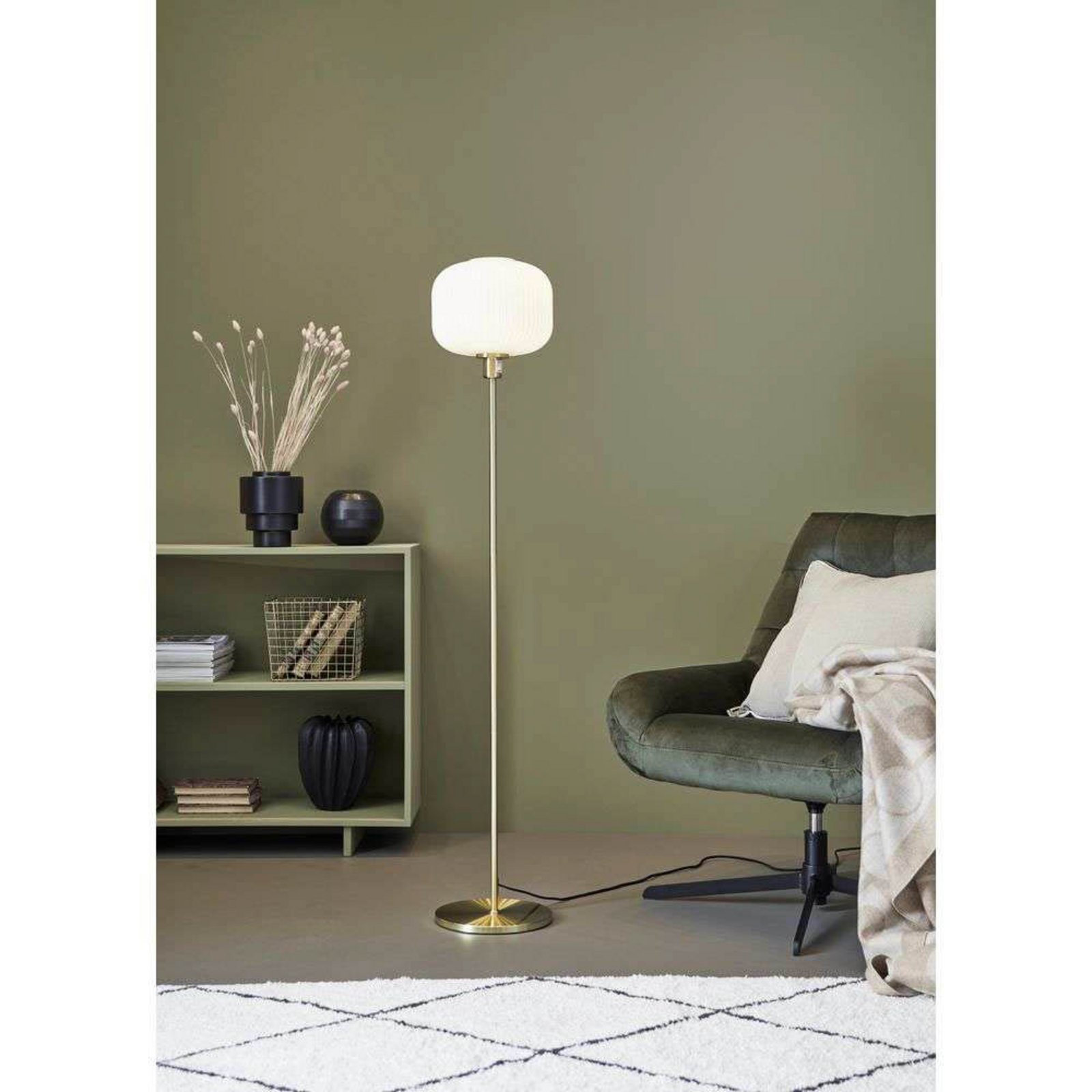 Sober Stehleuchte Brushed Brass/White - Markslöjd