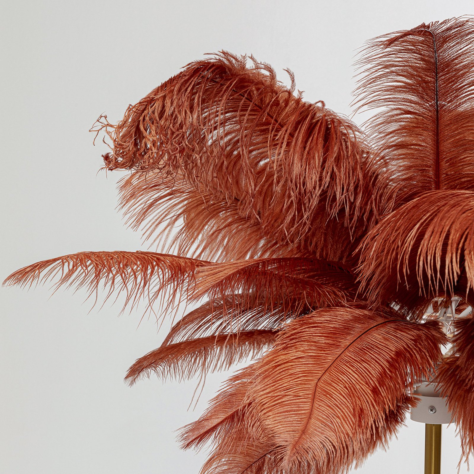 KARE Feather Palm grindų lempa su plunksnomis, rūdžių raudona