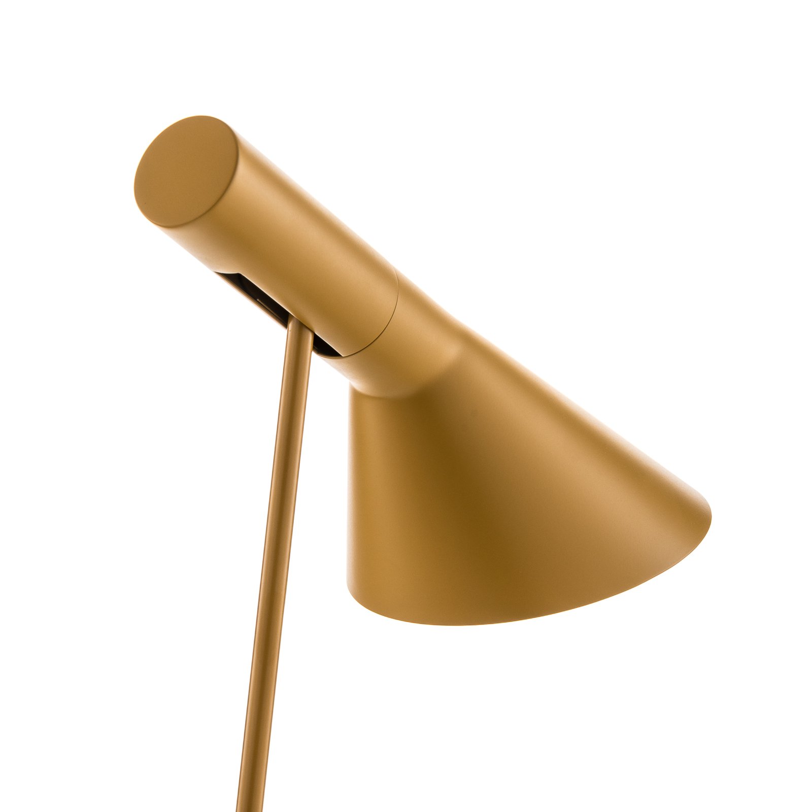 Louis Poulsen AJ - gulvlampe, okergul