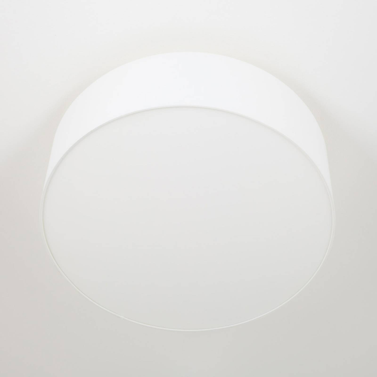 Lampa sufitowa Gala marki Quitani, Ø 50 cm, perkal, biały