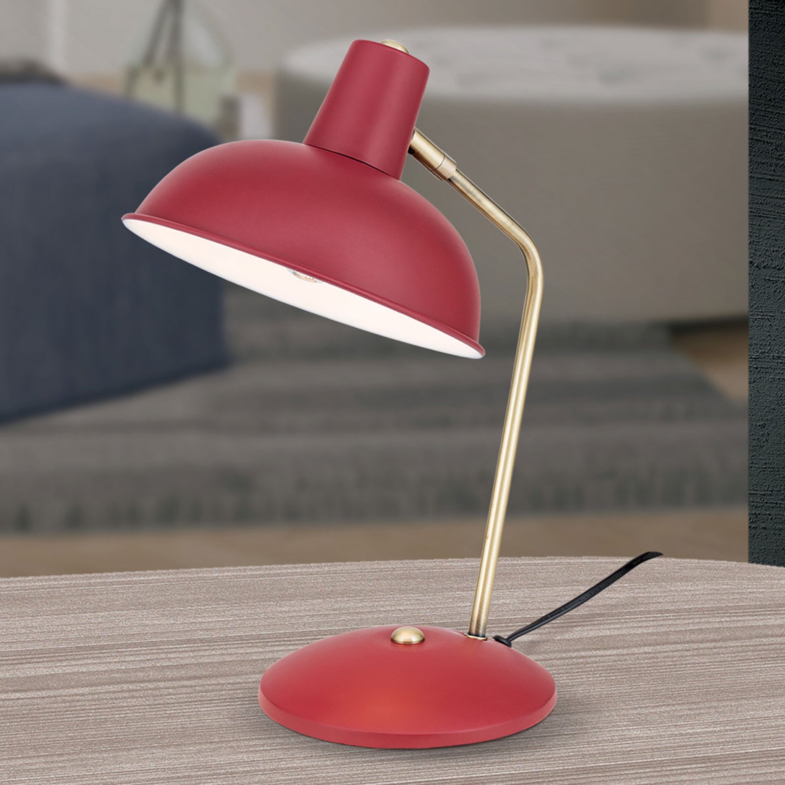 En aspecto vintage - lámpara de mesa Fedra roja