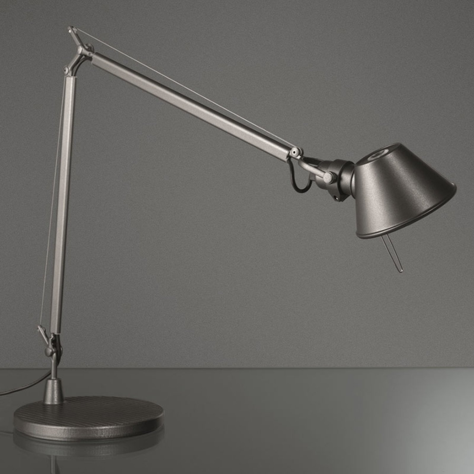 Artemide Tolomeo Midi LED table lamp, 3,000 K grey