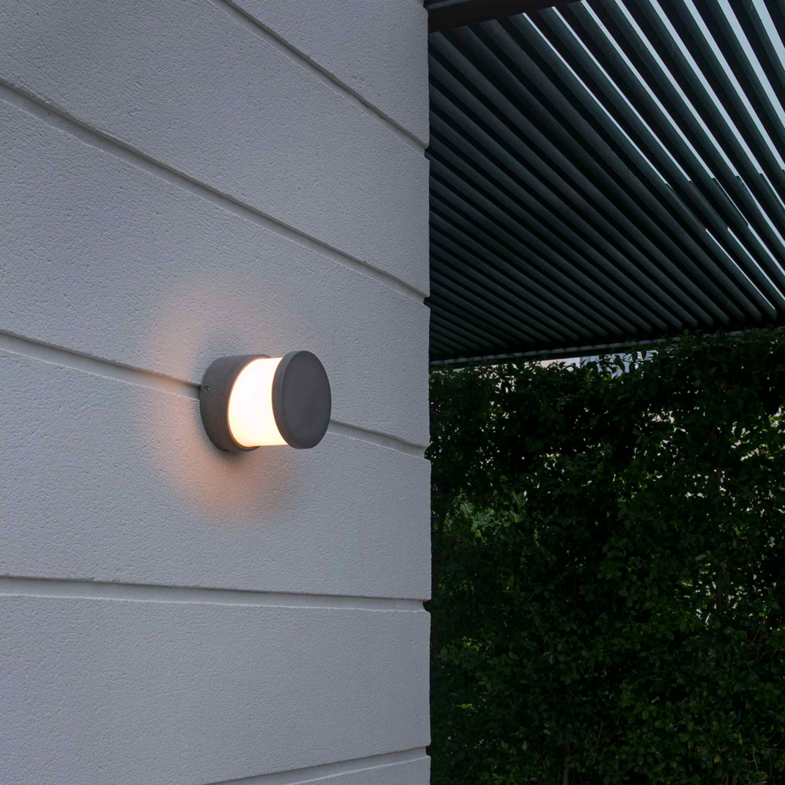 Block outdoor wall light, concrete
