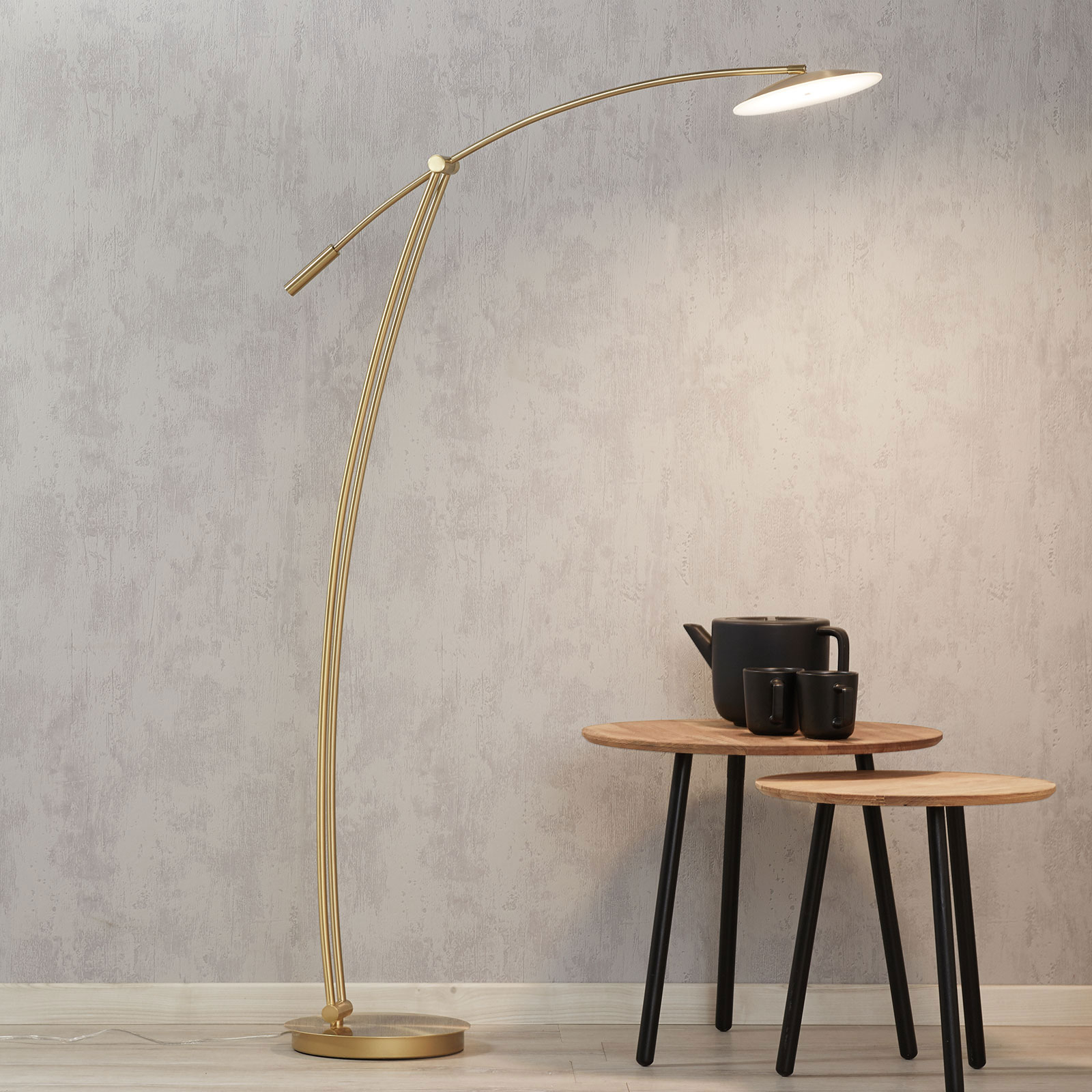 B-Leuchten Ohio LED floor lamp matt/polished brass, for Living / Dining Room, metal, plastic, 20 W, energy efficiency: A++, H: 125 cm
