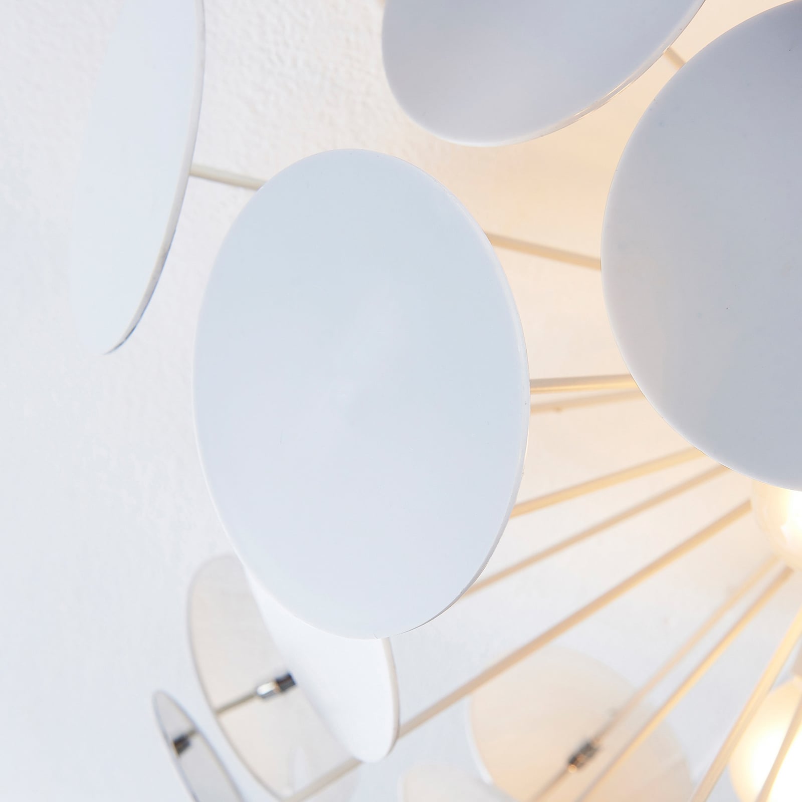 Kinan Candeeiro de Tecto White/Chrome - Lindby