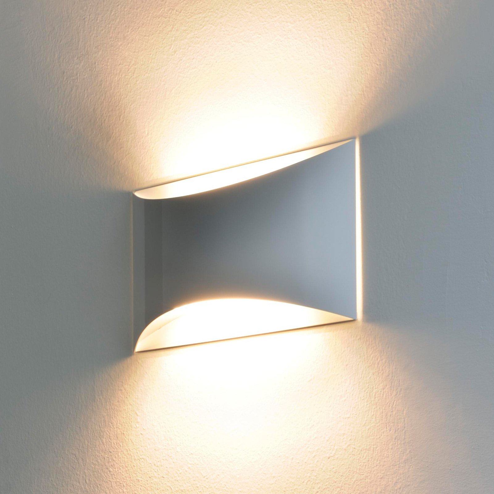 Oluce Kelly LED wall light with Up&amp;Down light