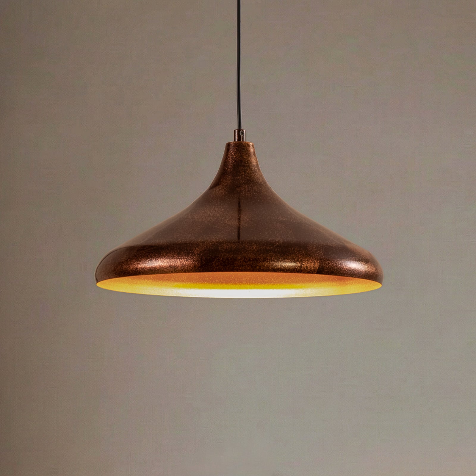 Piekaramais gaismeklis Claus, vara/zelta krāsā, Ø 35 cm, metāls