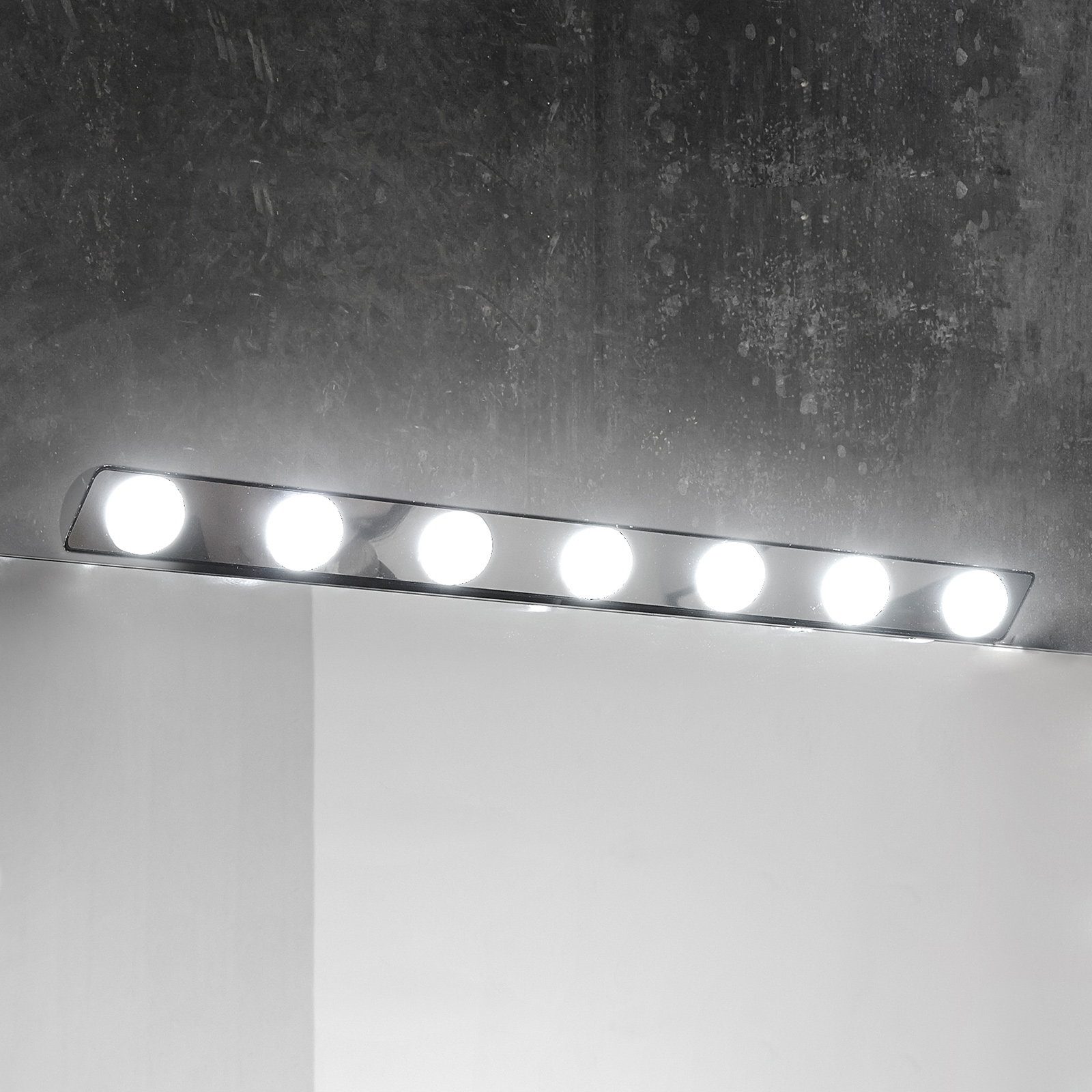 LED-spegellampa Hollywood, 85 cm 7 lampor