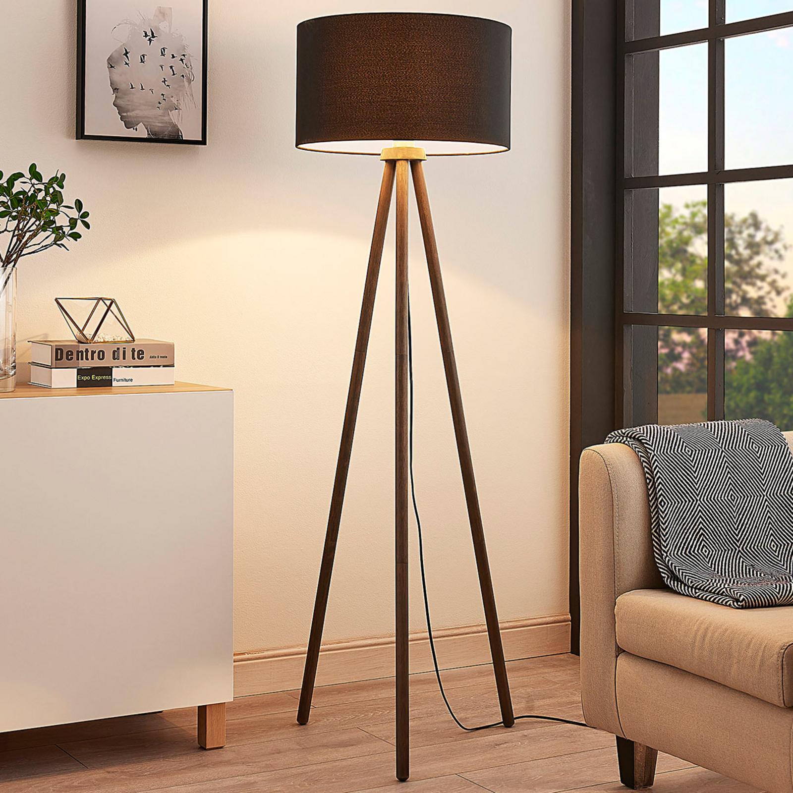 Lampada Da Terra In Stile Industriale - Base In Metallo E Cemento Grigio Chiaro
