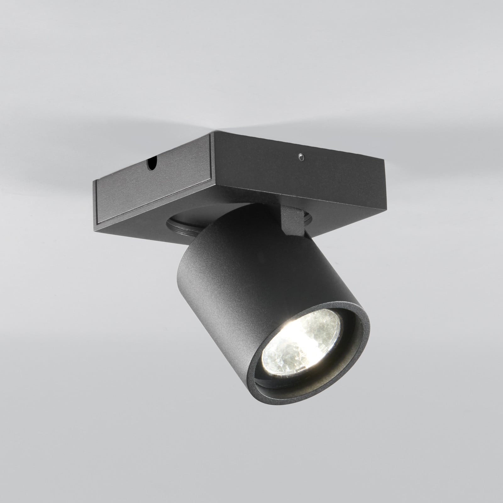 Focus 1 LED-Spot, schwarz, 1-flg. CCT drehbar LIGHT-POINT - Flurbereich - Design - Aluminium - Einflammig