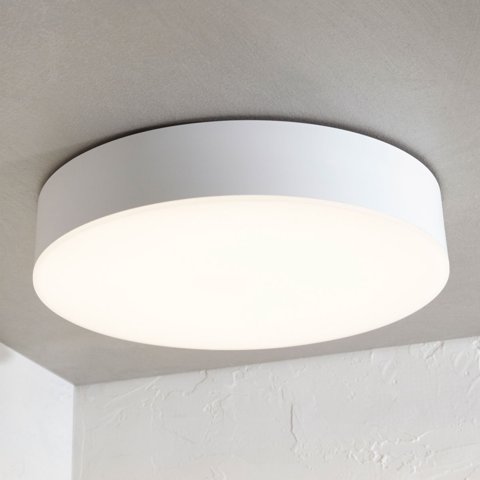 Lyam LED outdoor ceiling lamp, IP65, white