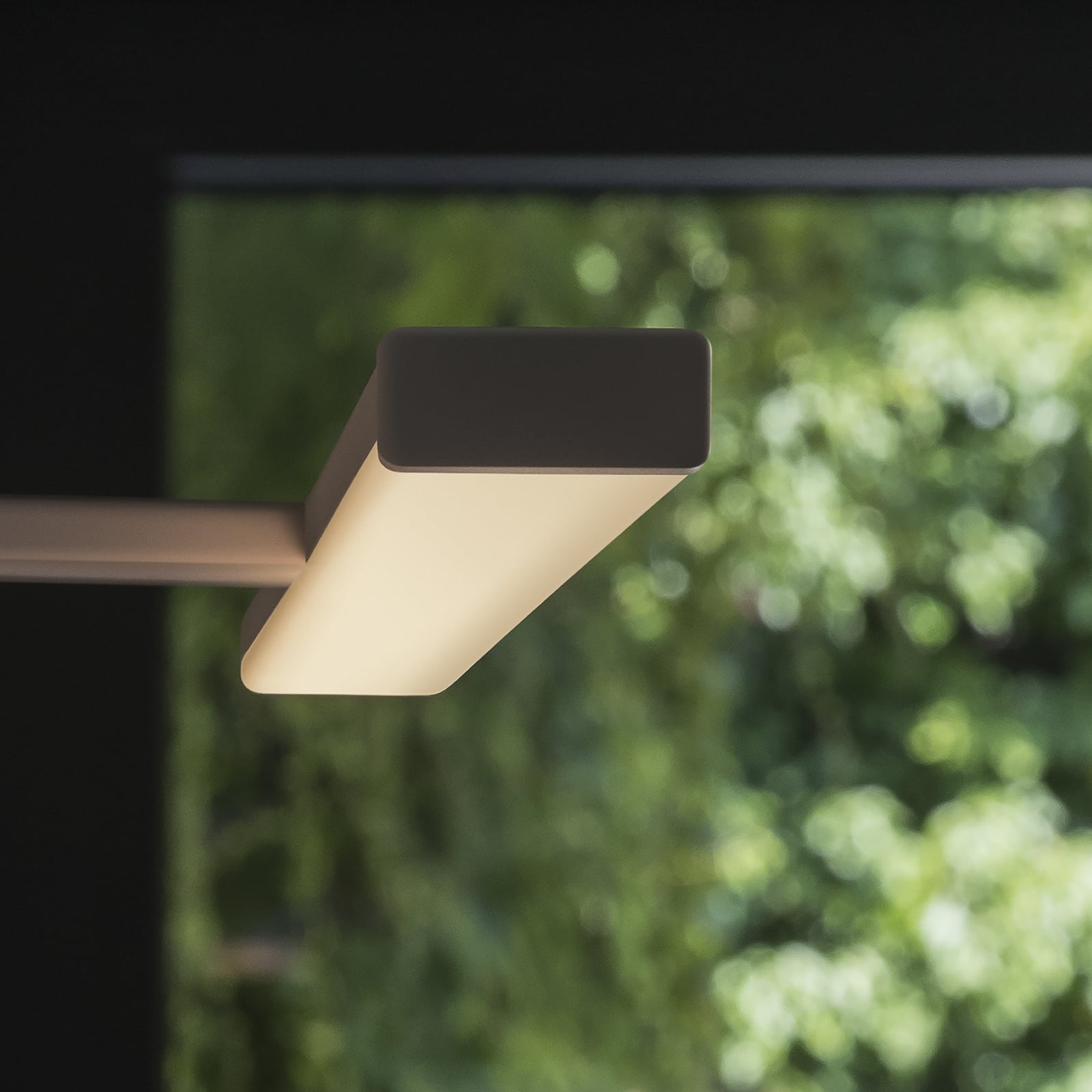 IDEAL LUX LED sienas lampa „Alma“, balta, metāla, platums 81 cm IDEAL LUX LED sienas lampa „Alma“, balta, metāla, platums 81 cm