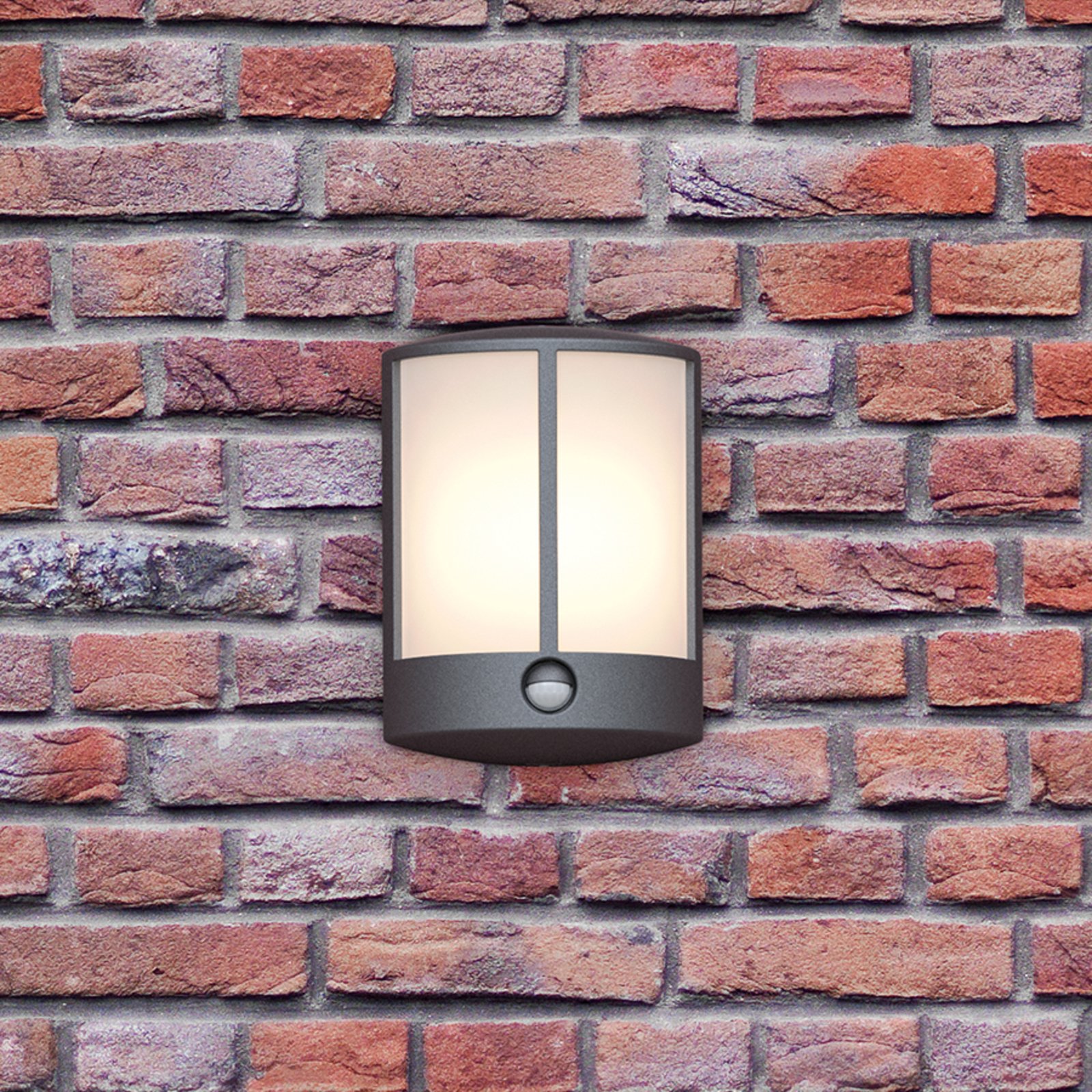Stock - LED outdoor wall light with sensor