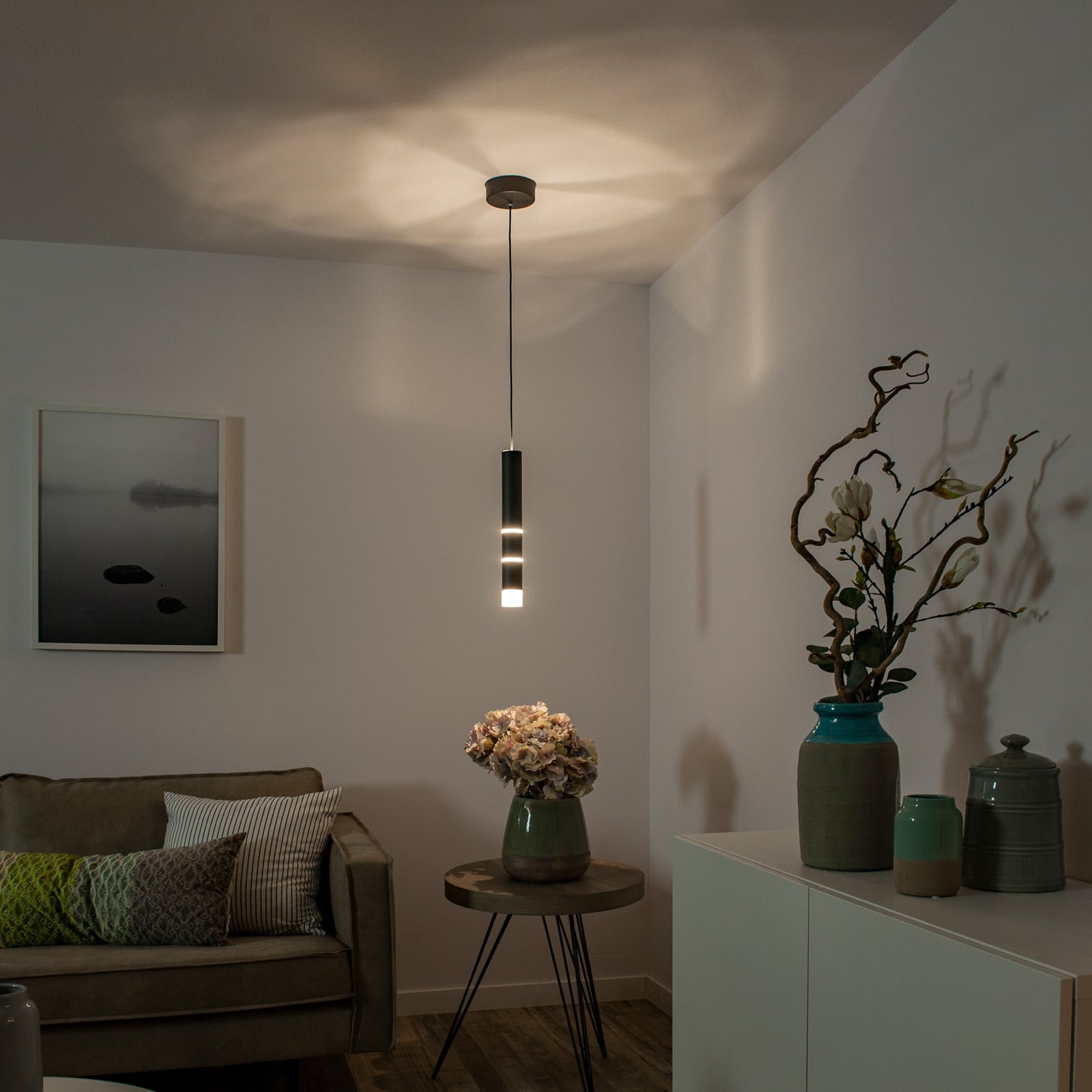 Vega LED-Hängeleuchte, ein Zylinder, schwarz - PURE Vega LED-Hängeleuchte, ein Zylinder, schwarz - PURE