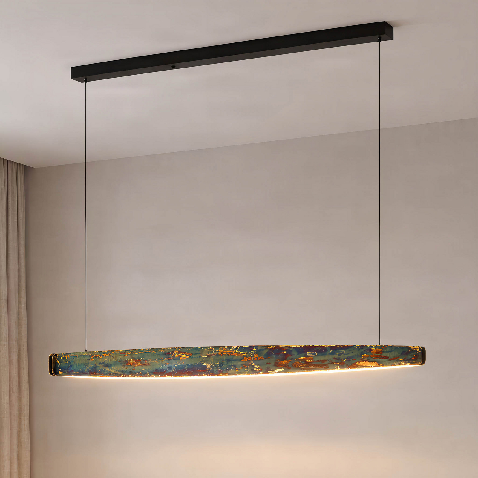 Quitani LED hanging light Persida, 148 cm, impact metal, gold Quitani LED hanging light Persida, 148 cm, impact metal, gold