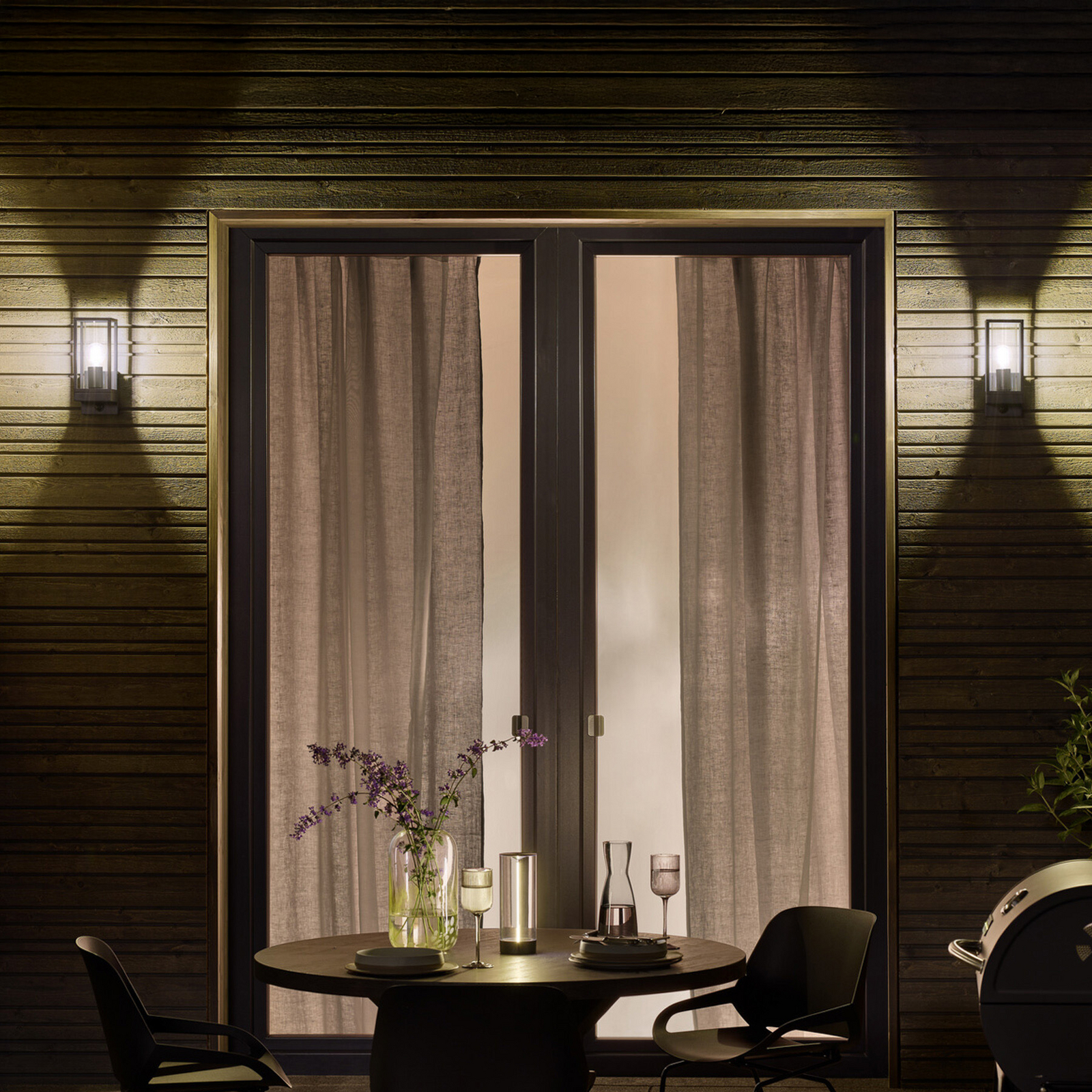 Candeeiro de parede OSRAM ENDURA CLASSIC FRAME, sensor cinza escuro IP54 Candeeiro de parede OSRAM ENDURA CLASSIC FRAME, sensor cinza escuro IP54