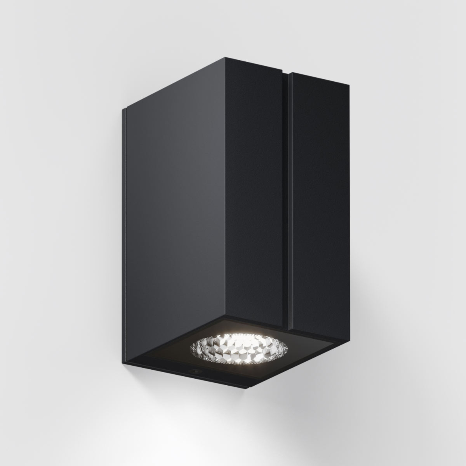 IP44.de Cut one LED outdoor wall light, dimmable