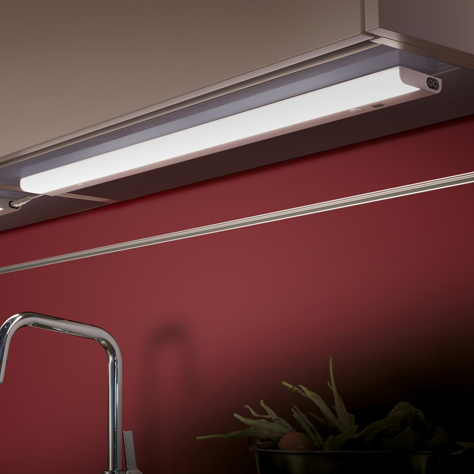 LED under-cabinet light Simeo with sensor