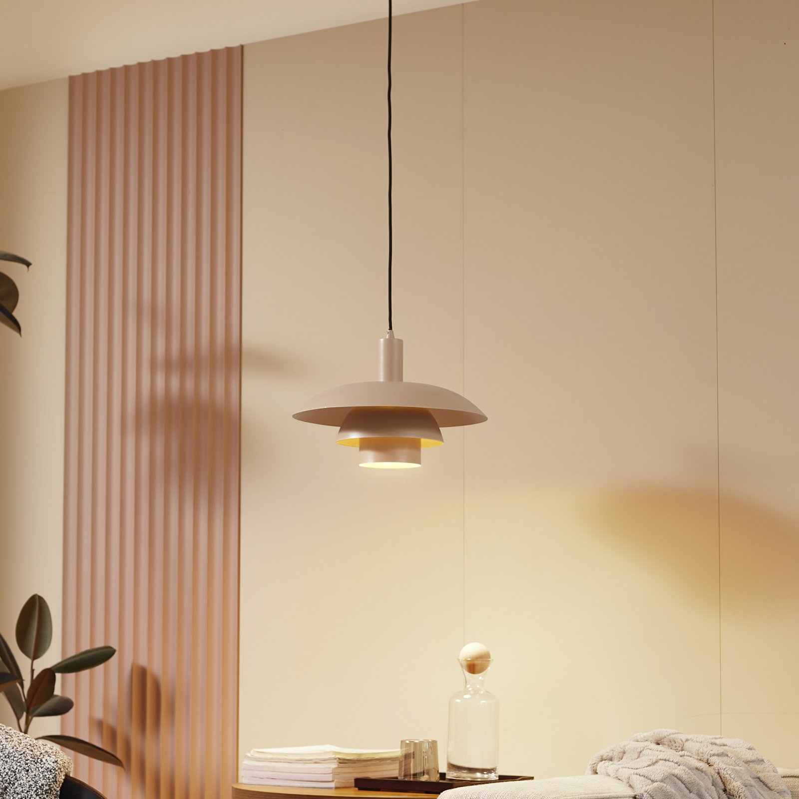 Lindby Elorri pendant light, beige, metal, Ø 38 cm