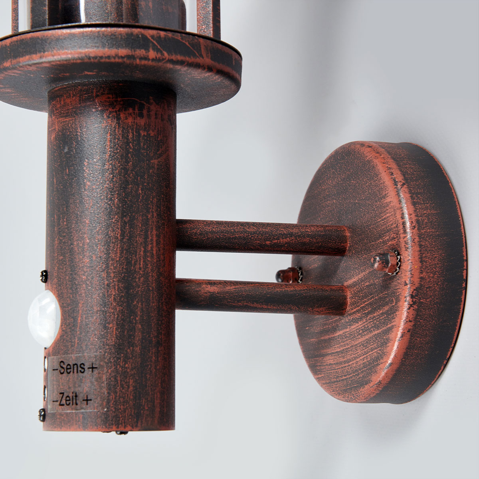 Pavlos LED Applique Murale d'Extérieur w/Sensor Rust - Lindby
