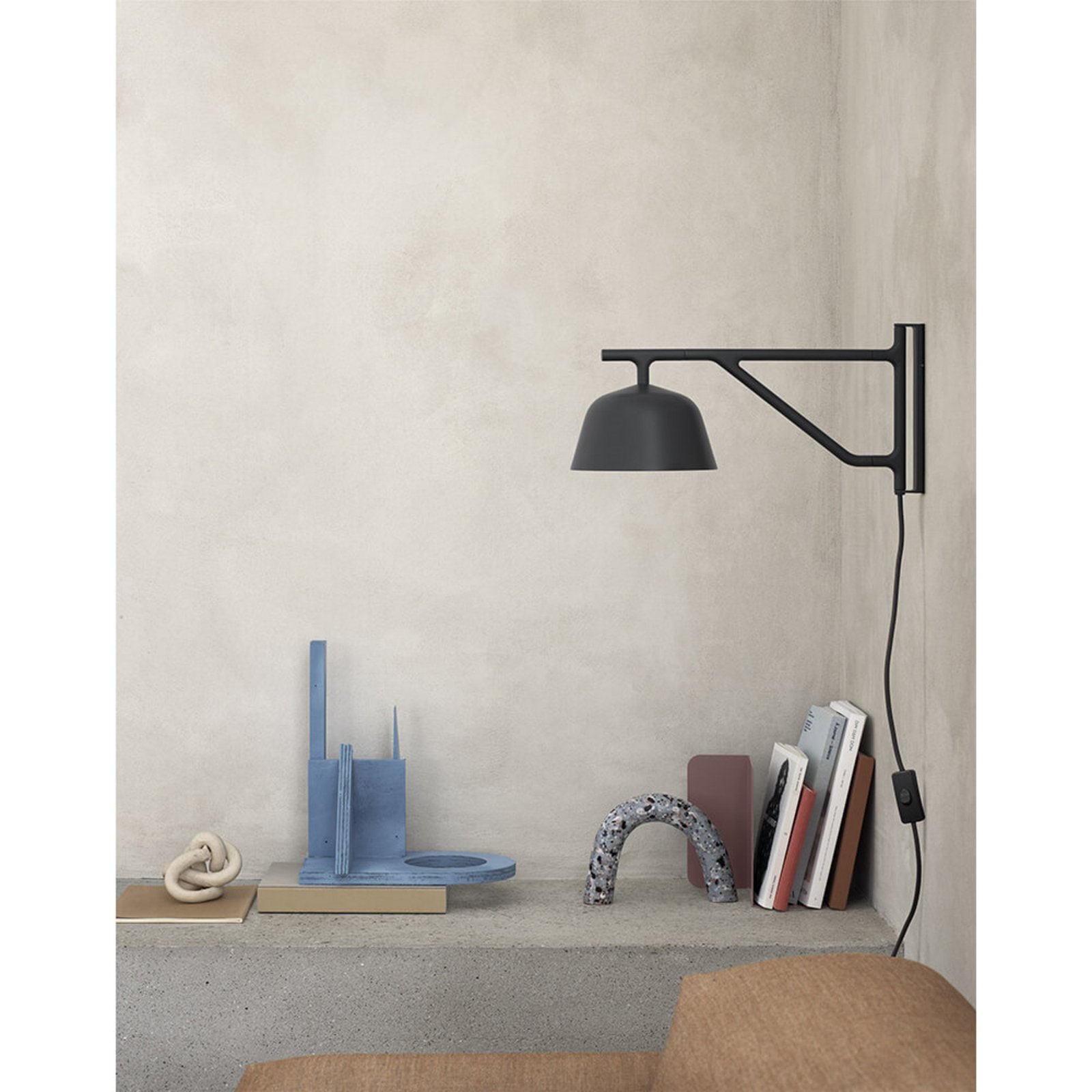 Ambit Candeeiro de Parede Black - Muuto