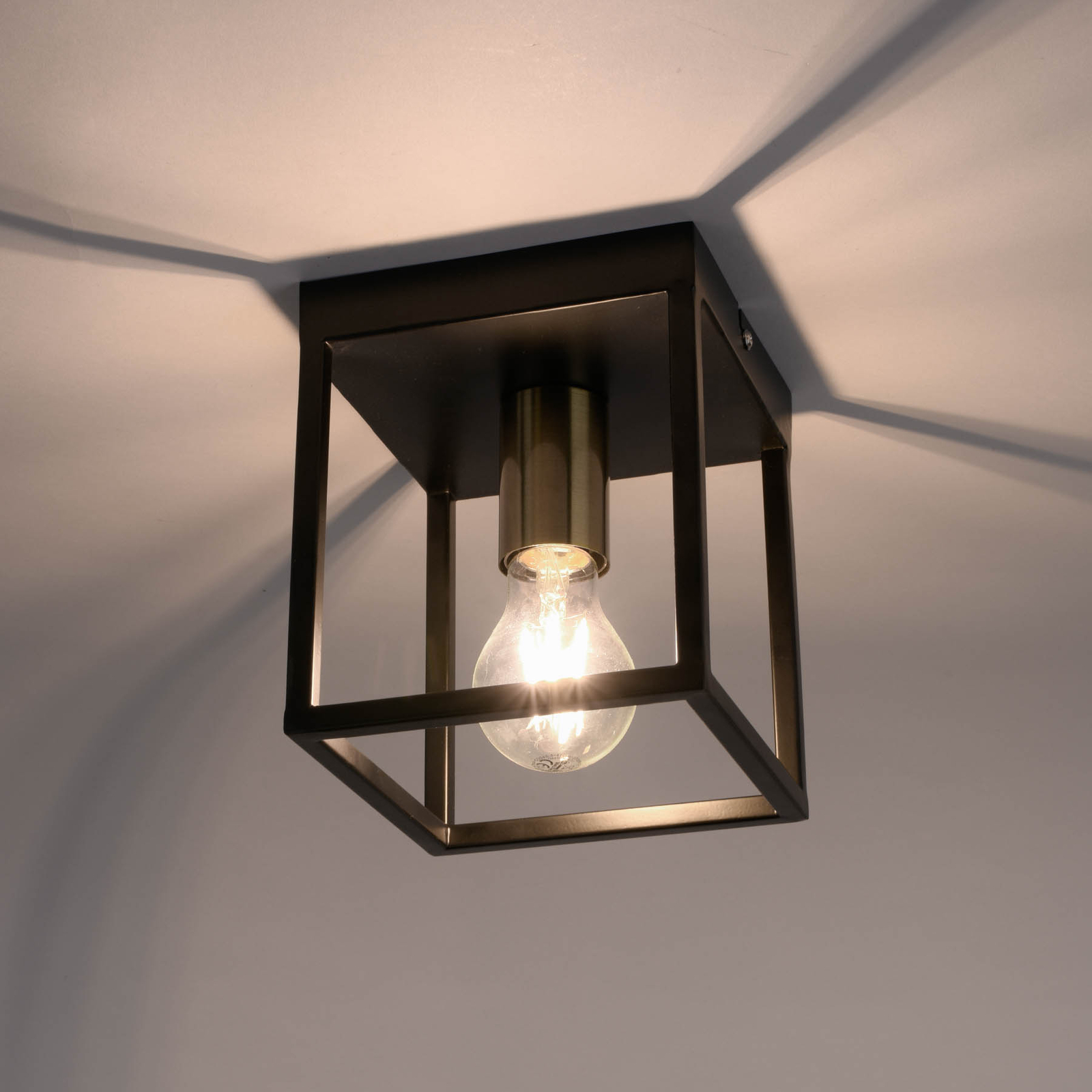 Fabio loftlampe, 1 lyskilde, sort/guld
