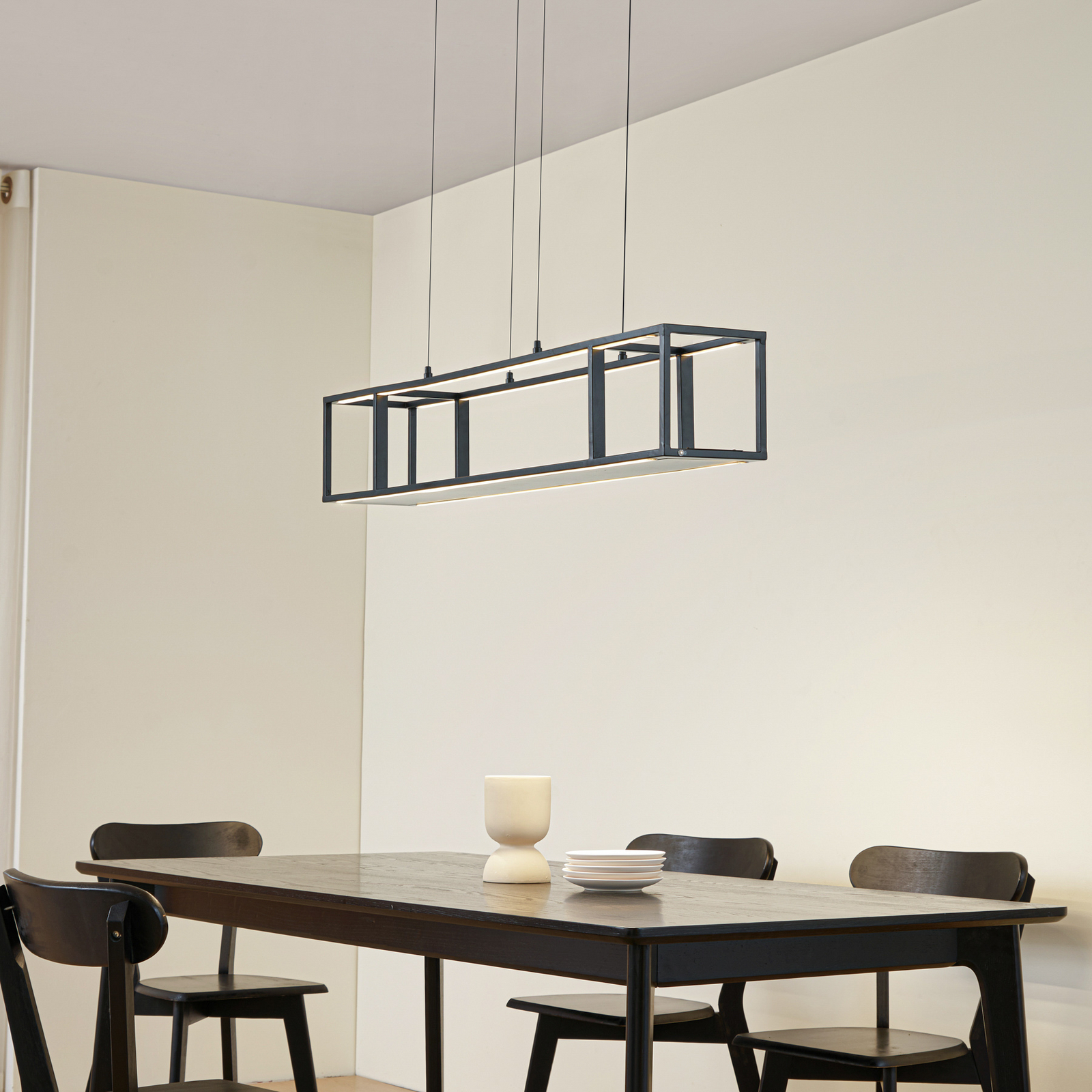 Lucande LED-hänglampa Estante, svart, dimbar, CCT