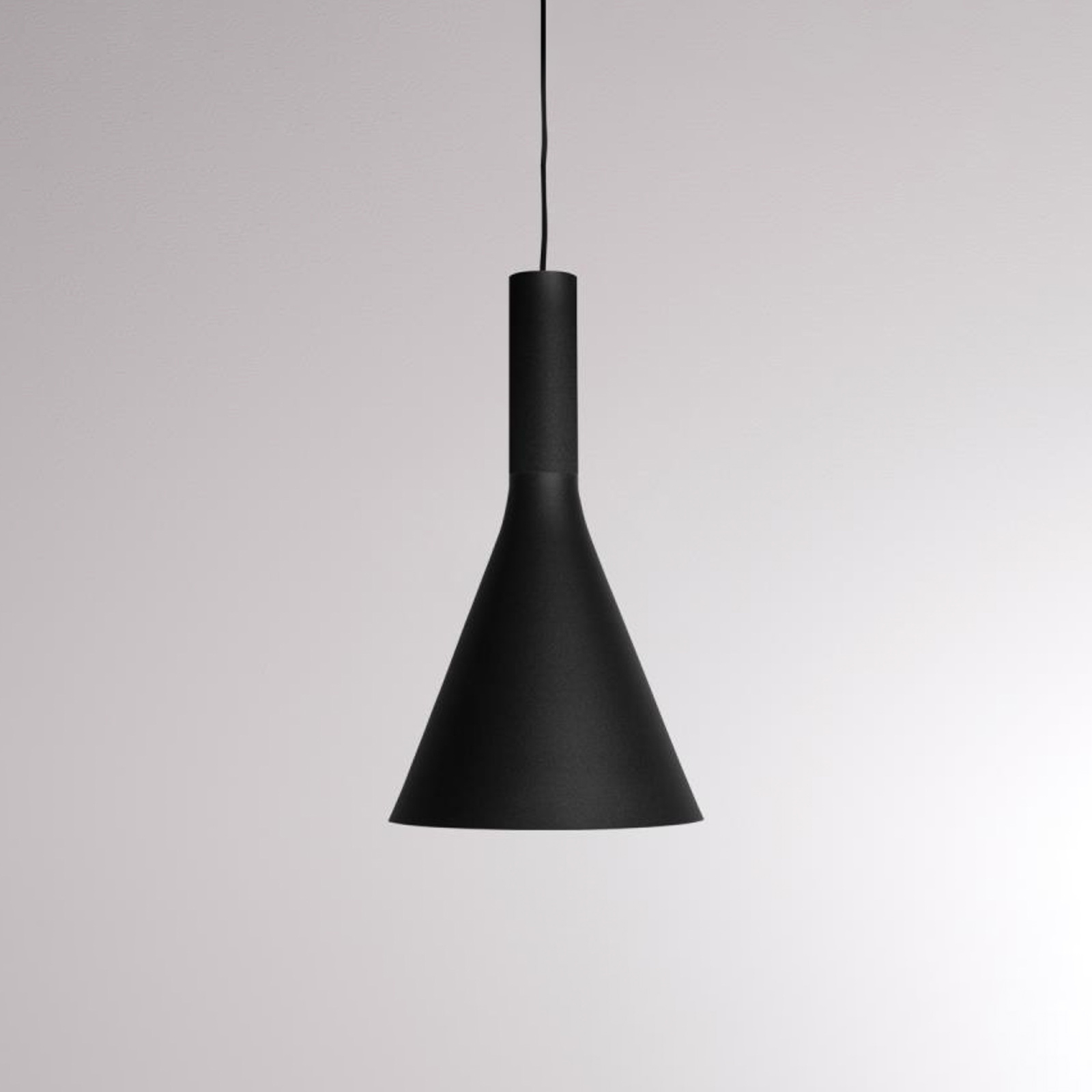 Lora Shade 1 LED-Pendelleuchte 2.700K