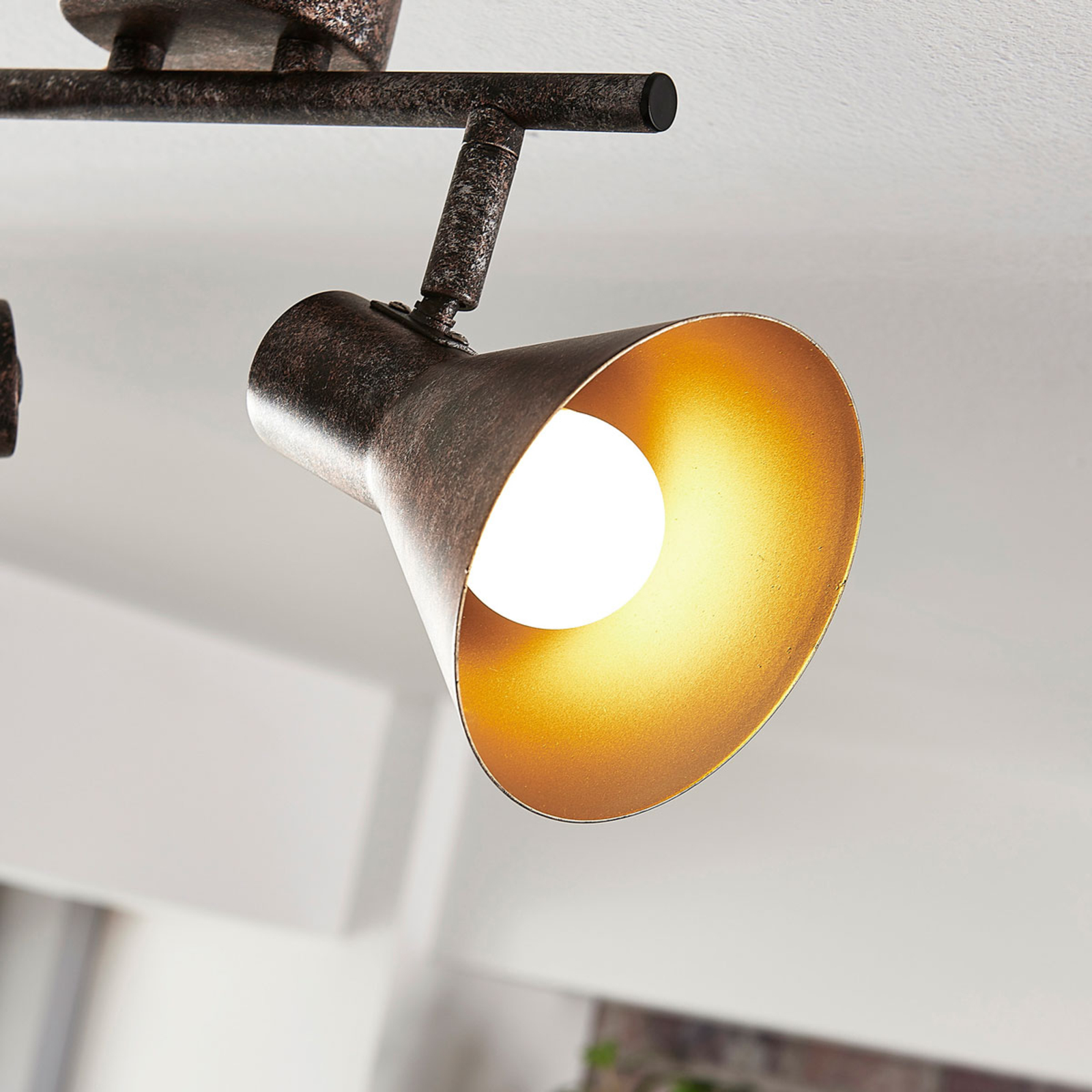 Svart-gyllene LED-taklampa Zera, easydim