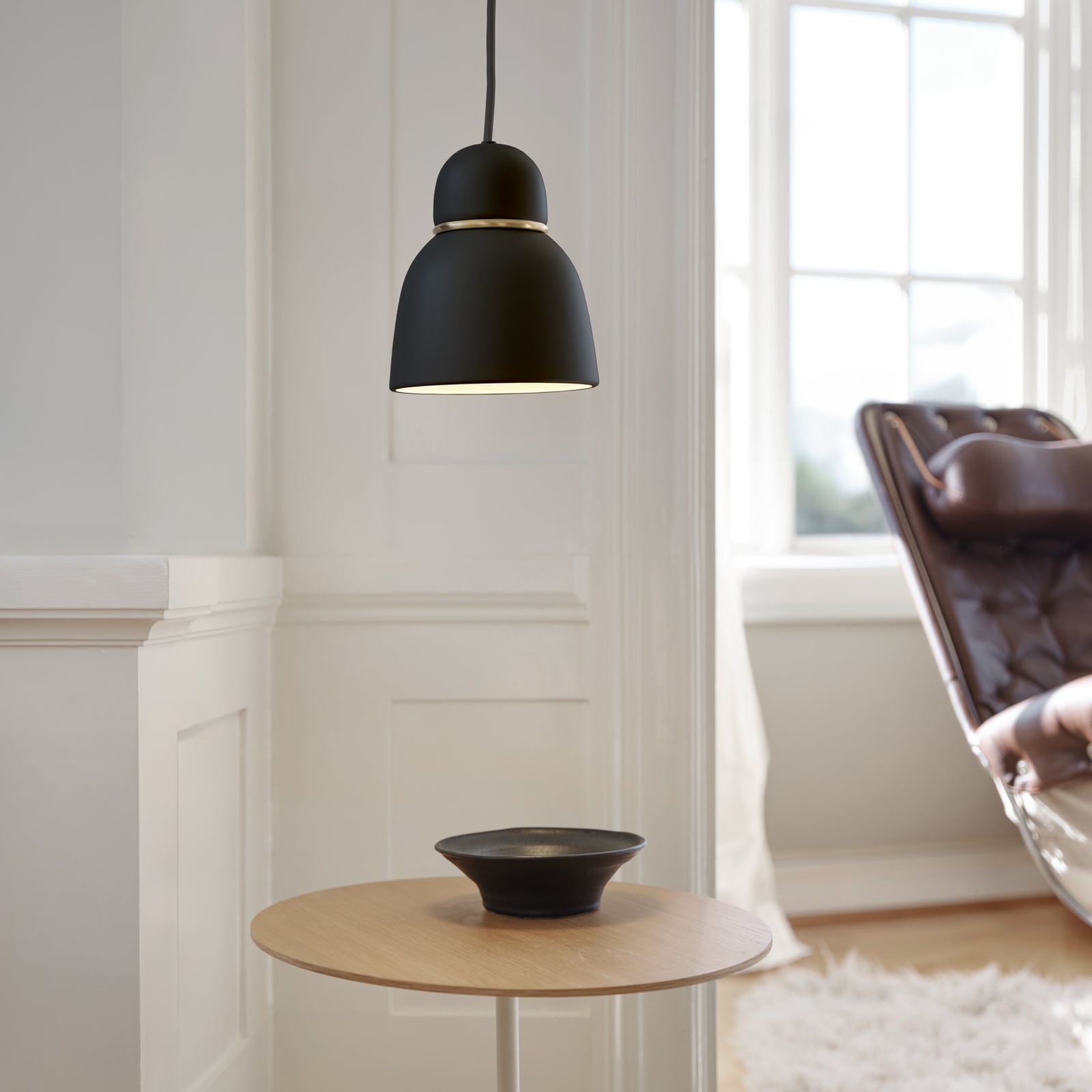 Bird Pendel Ø17,3 Black/Brass - Belid Bird Pendel Ø17,3 Black/Brass - Belid