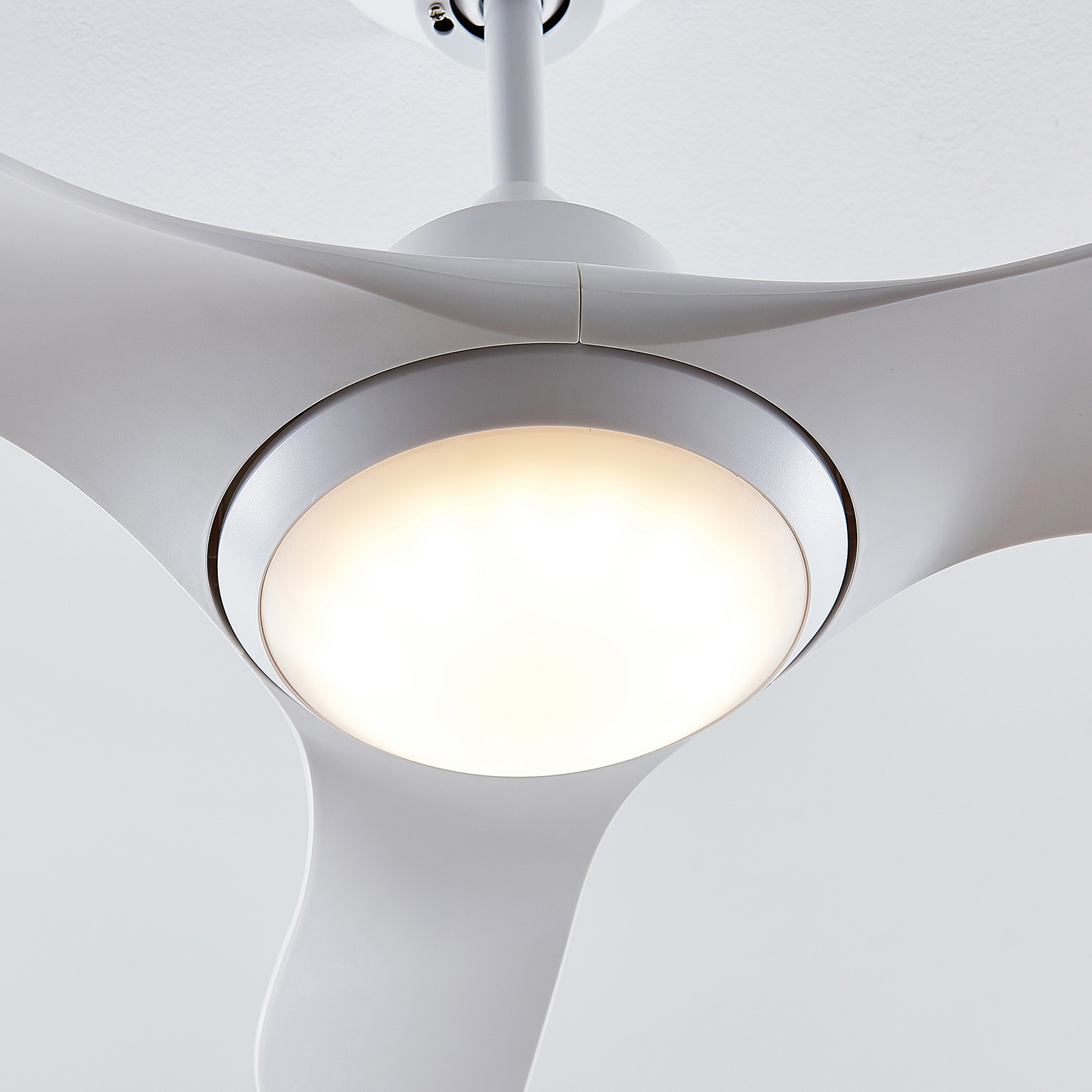 Starluna Pira LED ventilátor 3 lapát fehér