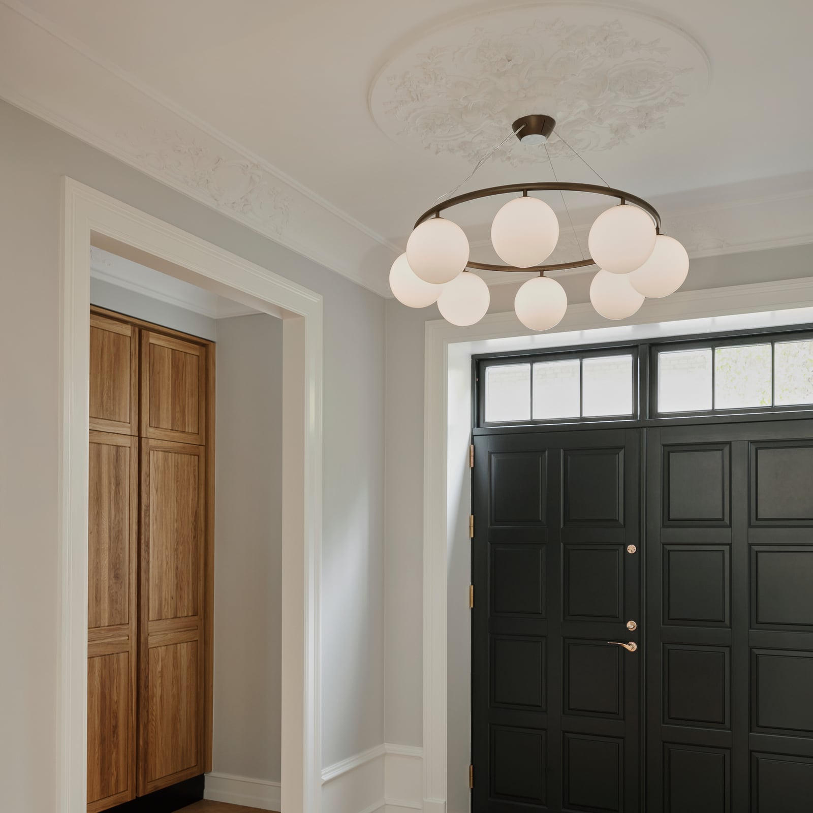 Miira 8 Circular Chandelier, bronze/white, Ø 100cm - Nuura