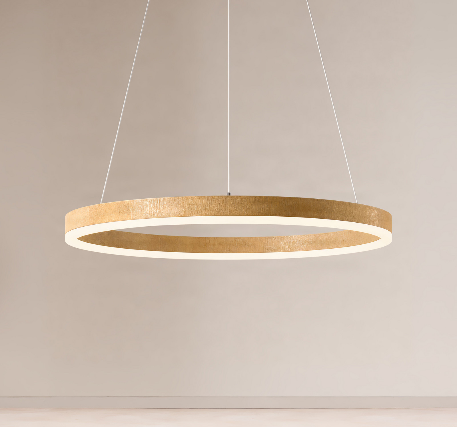 Thelma LED-hengelampe, naturfarget eik/grå, Ø 70 cm – Lucande - Spisestue - Moderne - Plast - Med en lyskilde