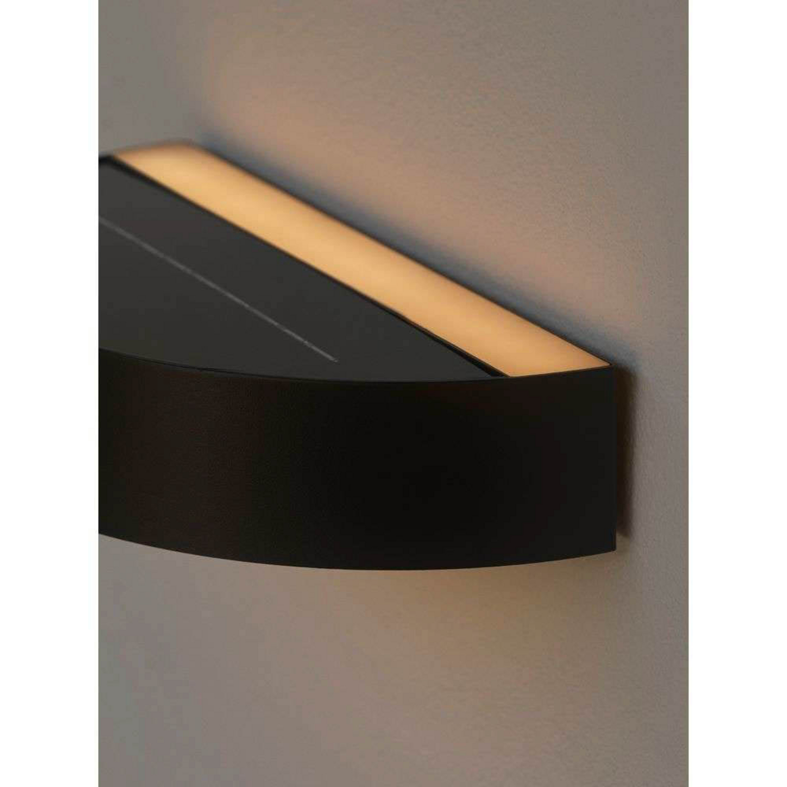 Monay Round Solar Utomhus Vägglampa IP44 Svart - Nordlux