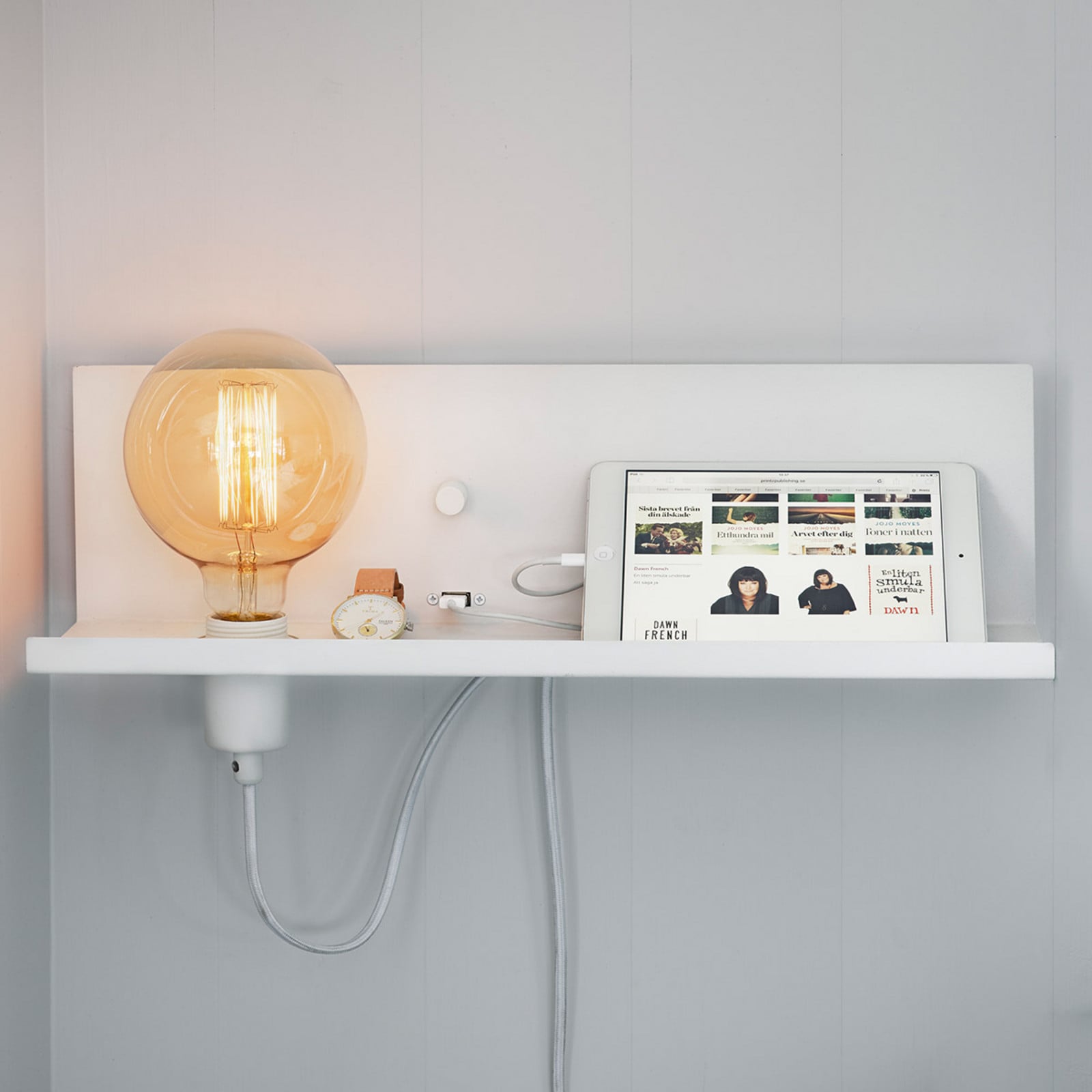 Multi Væglampe Sandy White Multi USB Markslöjd - Stue - Moderne - Metal - Kantet