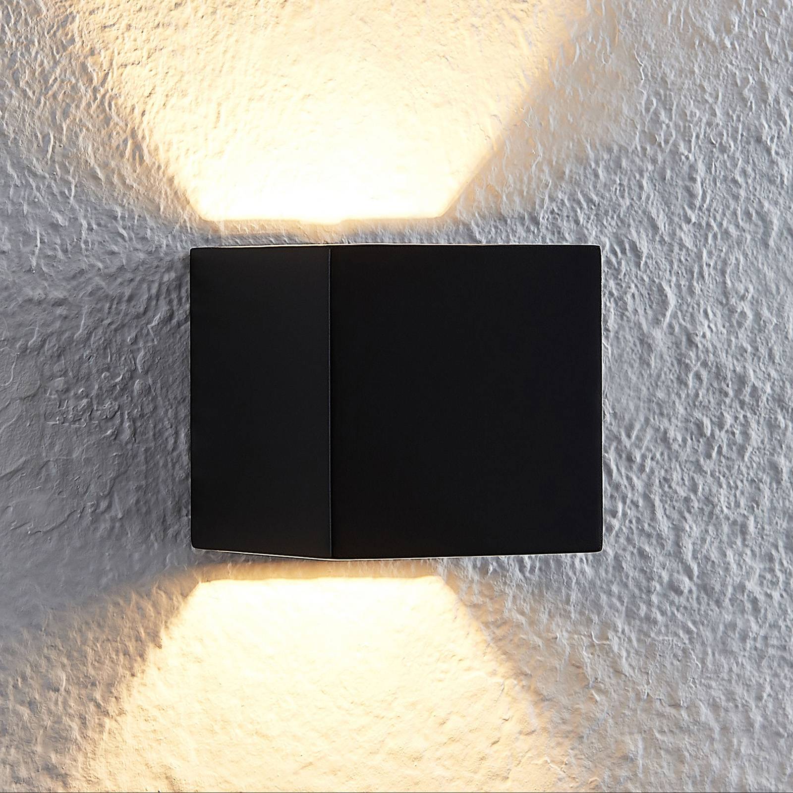 Lindby Quaso LED-vegglampe betong svart