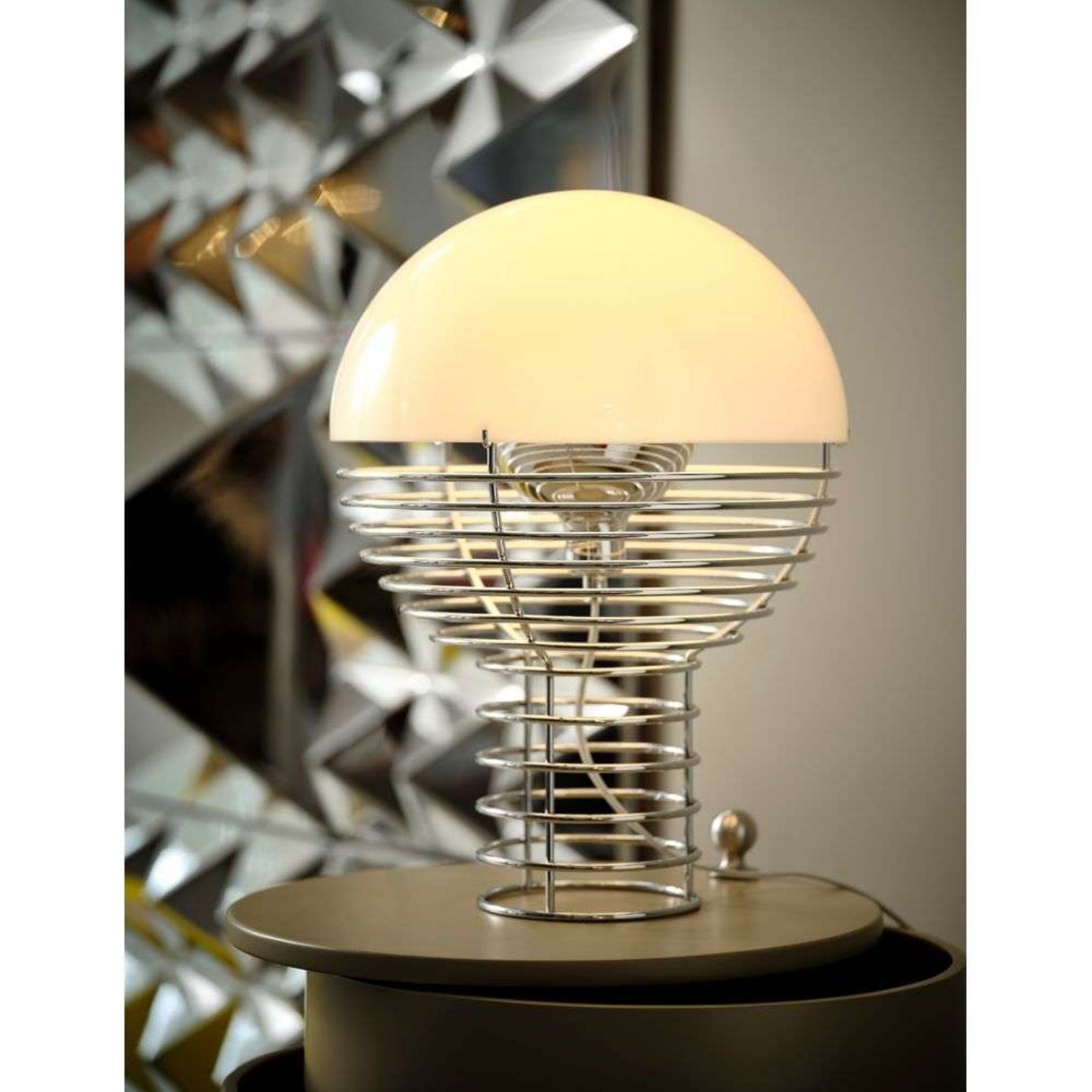 Wire Table Lamp Ø30 Chrome/White - Verpan