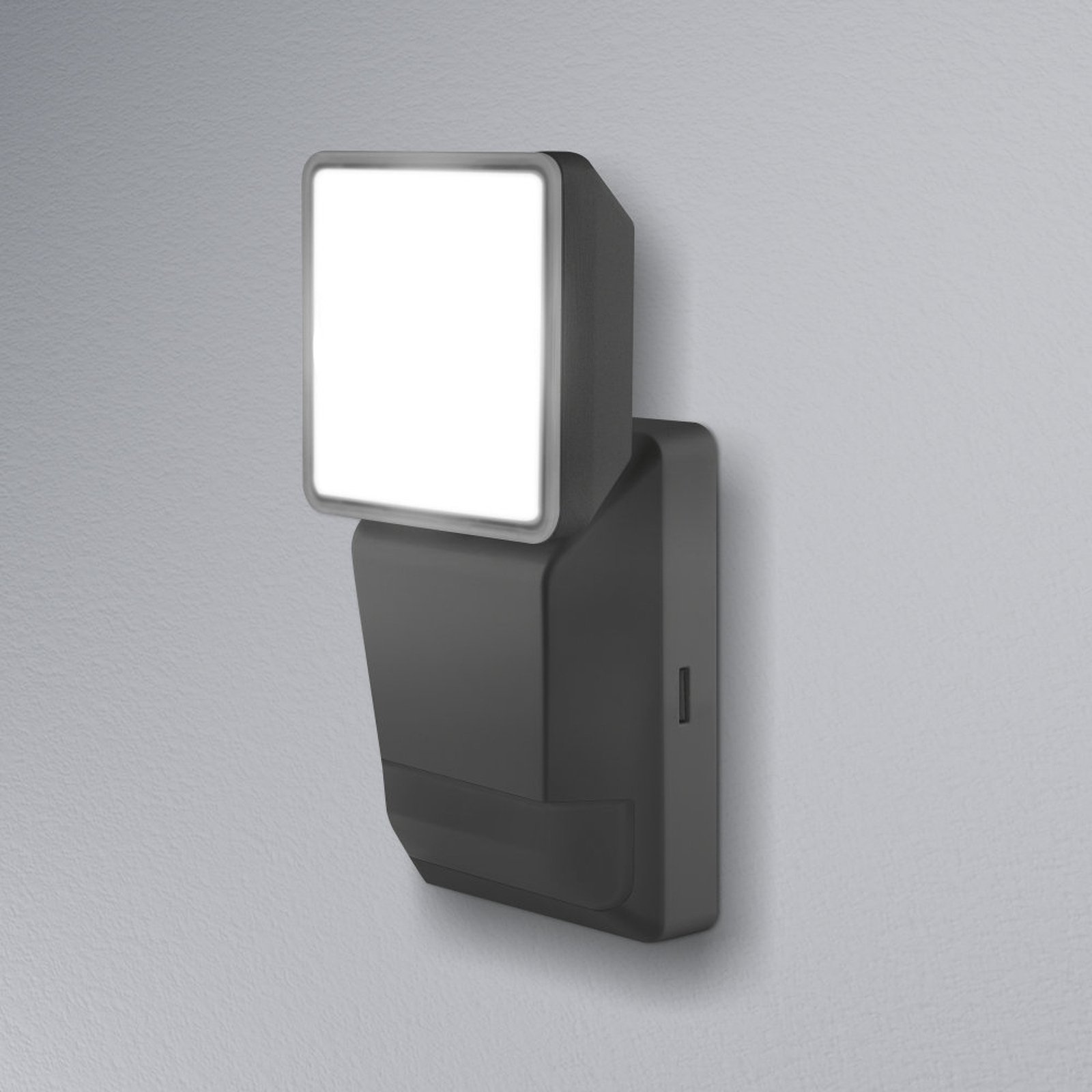 LEDVANCE Endura Pro Spot sensor LED-spot 8 W gråt