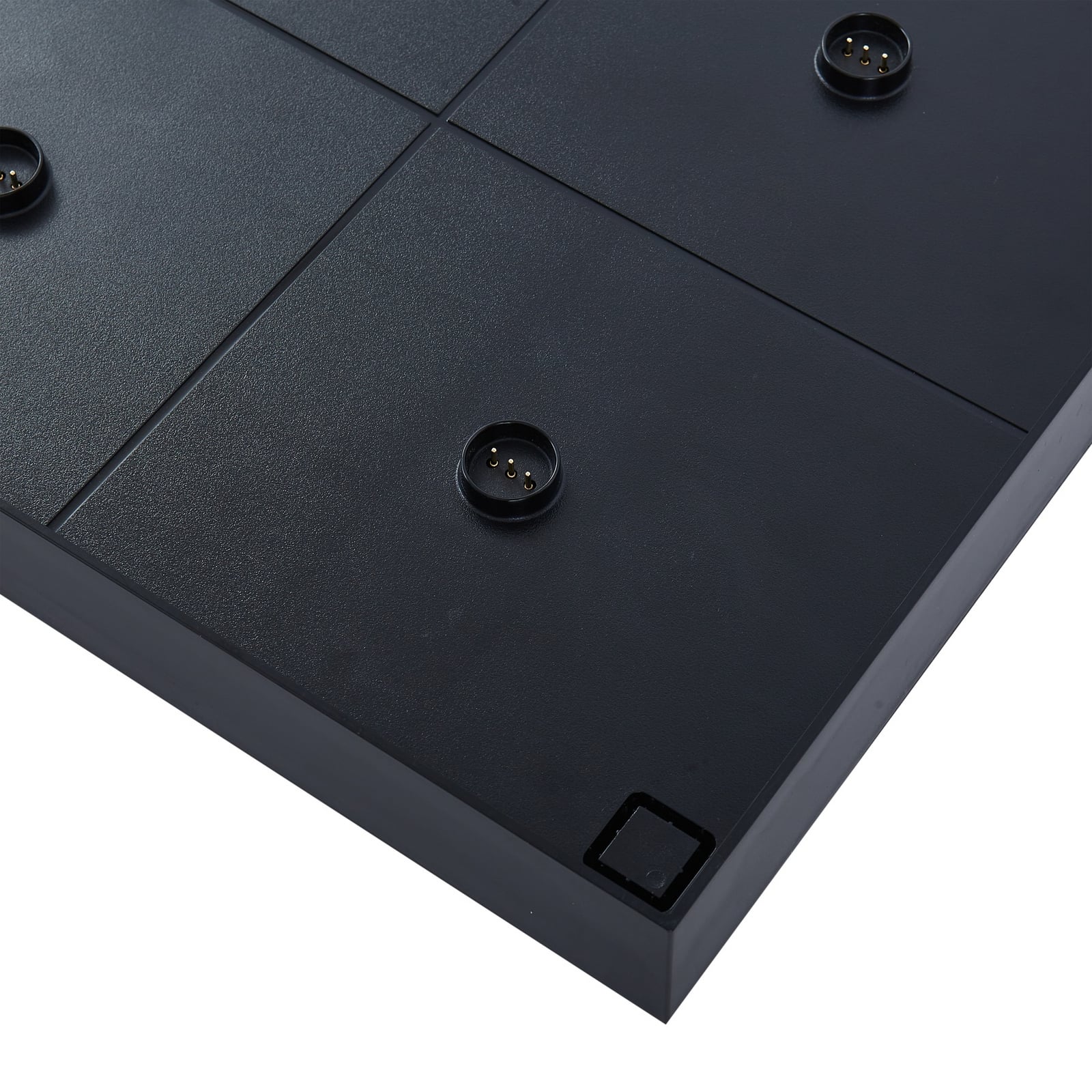 Quill charging station, black polycarbonate, 6 lights - Lucande Quill charging station, black polycarbonate, 6 lights - Lucande