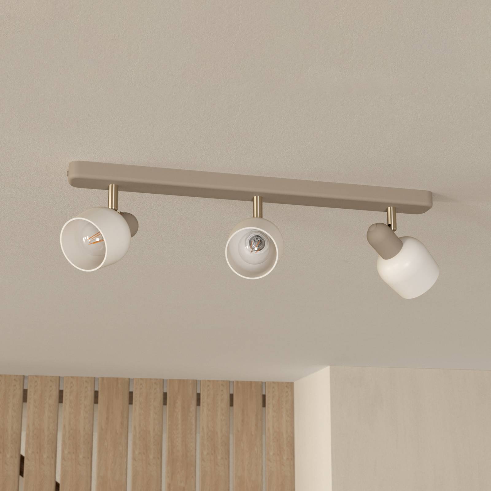 Deckenstrahler Corato, Länge 52 cm, sand/nickel/opal, 3-flg. günstig online kaufen