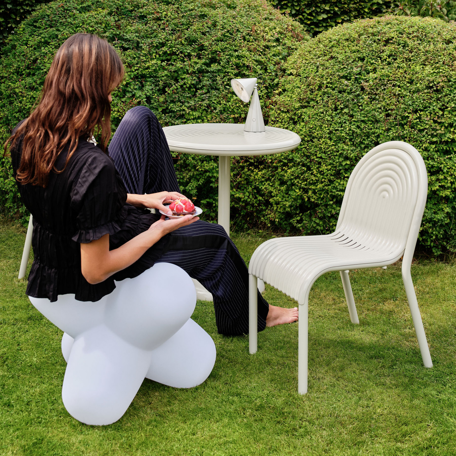 Tom Dixon LED baterijska namizna svetilka JACK, bela, 58 x 58 cm, IP65