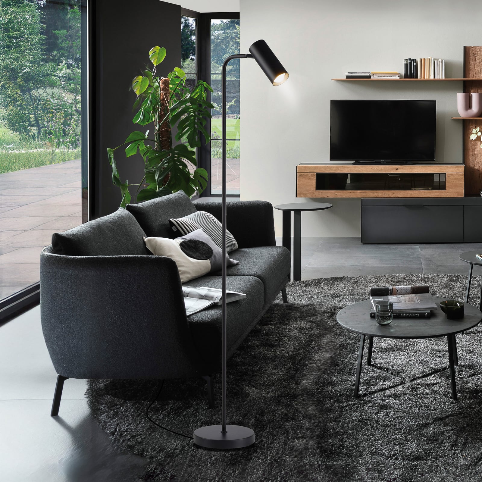 Gulvlampe RIK, svart, høyde 140 cm, metall, GU10-LED