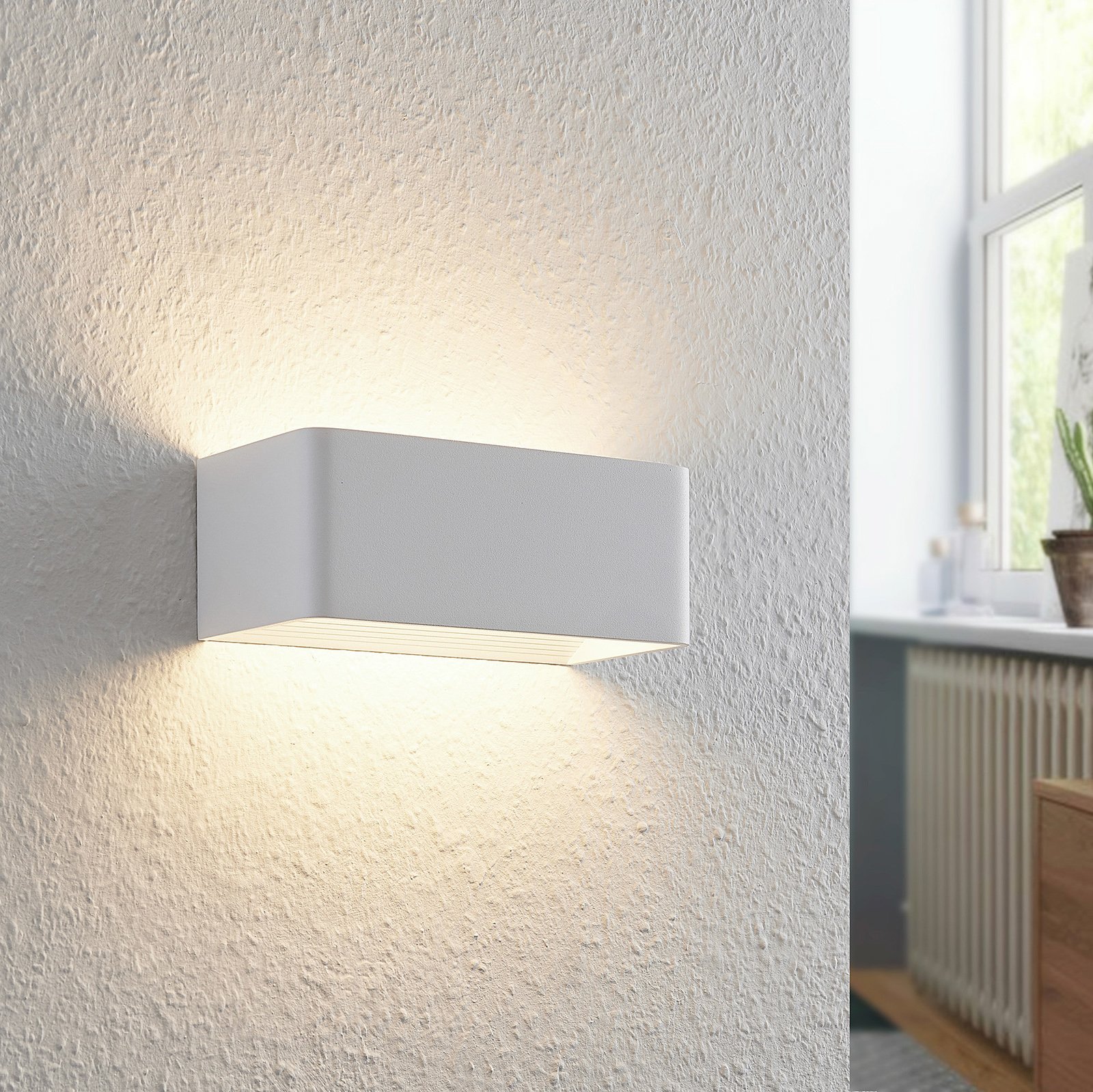 Arcchio Karam LED-vegglampe, 20 cm, hvit